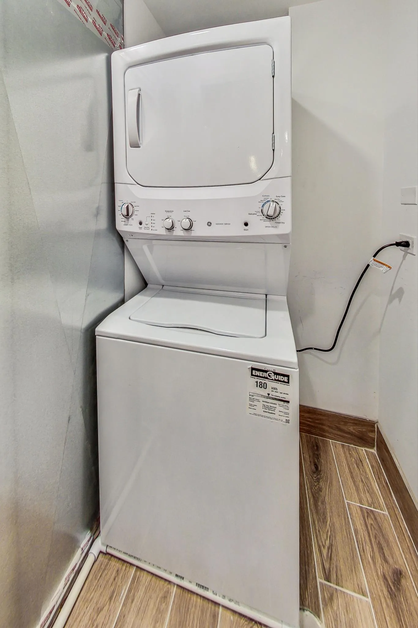 6122 S University Ave, ,  60637, USA 60637-unit#201-Chicago-IL