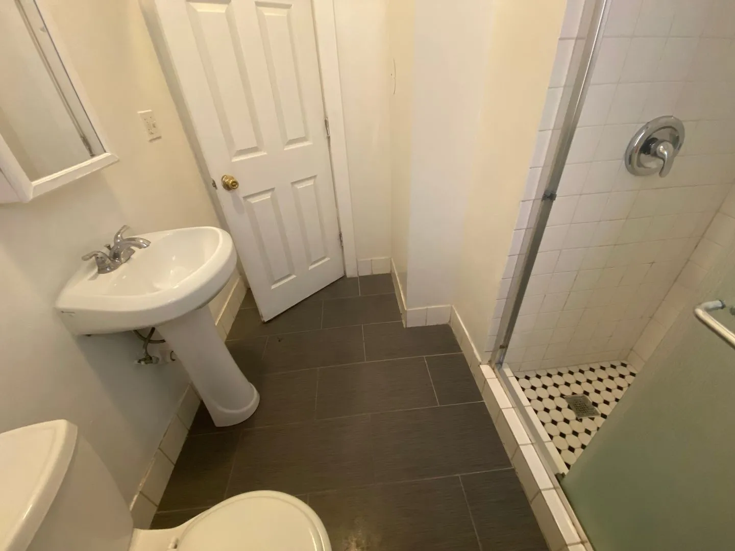 6343 N Claremont Ave, ,  60659, USA 60645-unit#2W-Chicago-IL
