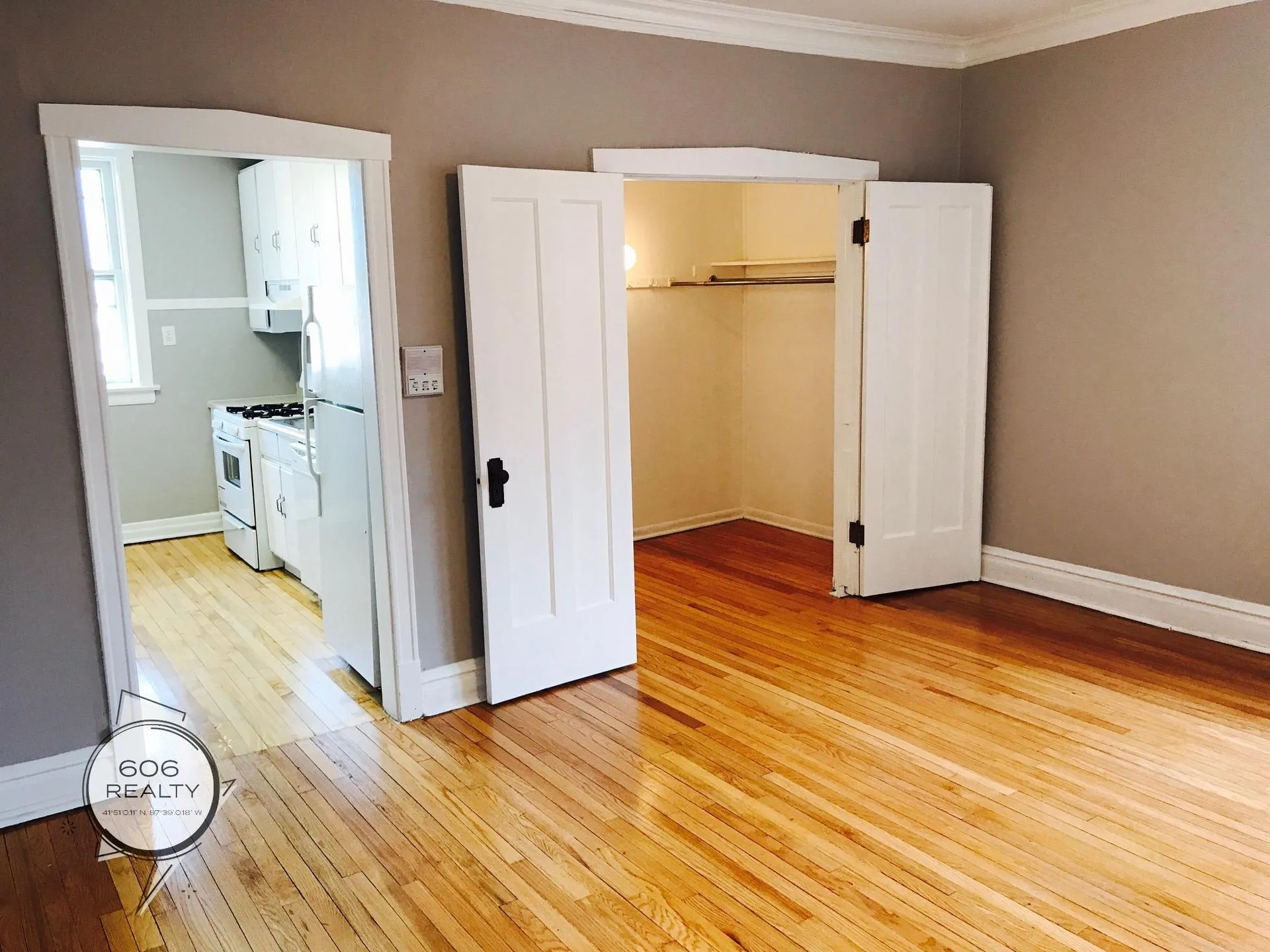 3930 N Keeler Ave, ,  60641, USA 60641-unit#3A-Chicago-IL