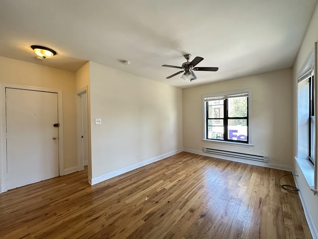 957 W Cornelia Ave, ,  60657, USA 60657-unit#1A-Chicago-IL