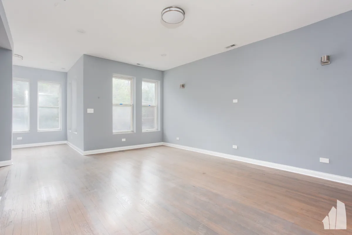 5130 S Greenwood Ave, ,  60615, USA 60615-unit#2S-Chicago-IL