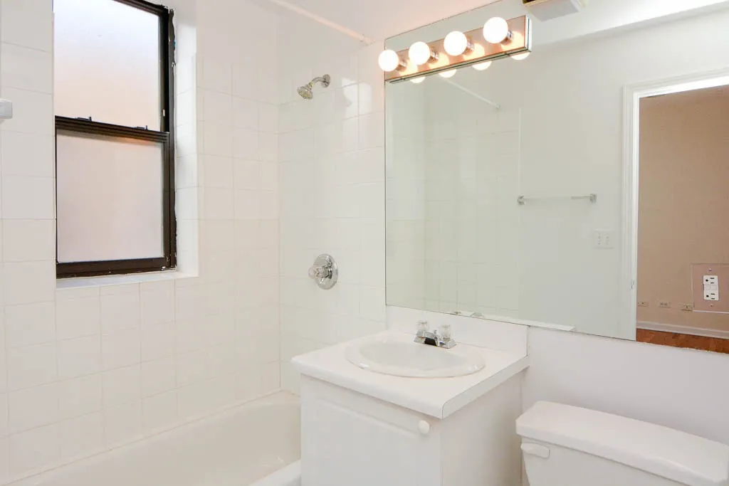 917 W Dakin St, , 60613, USA 60613-unit#403-Chicago-IL