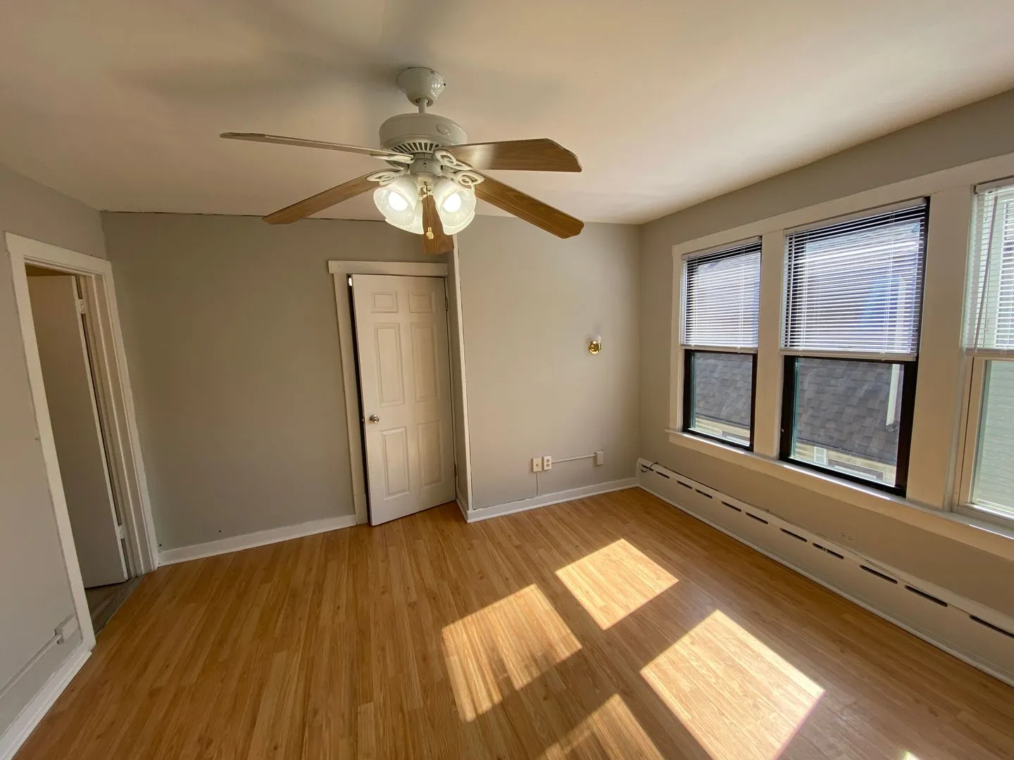 4210 N Kilpatrick Ave, ,  60641, USA 60641-unit#2F-Chicago-IL