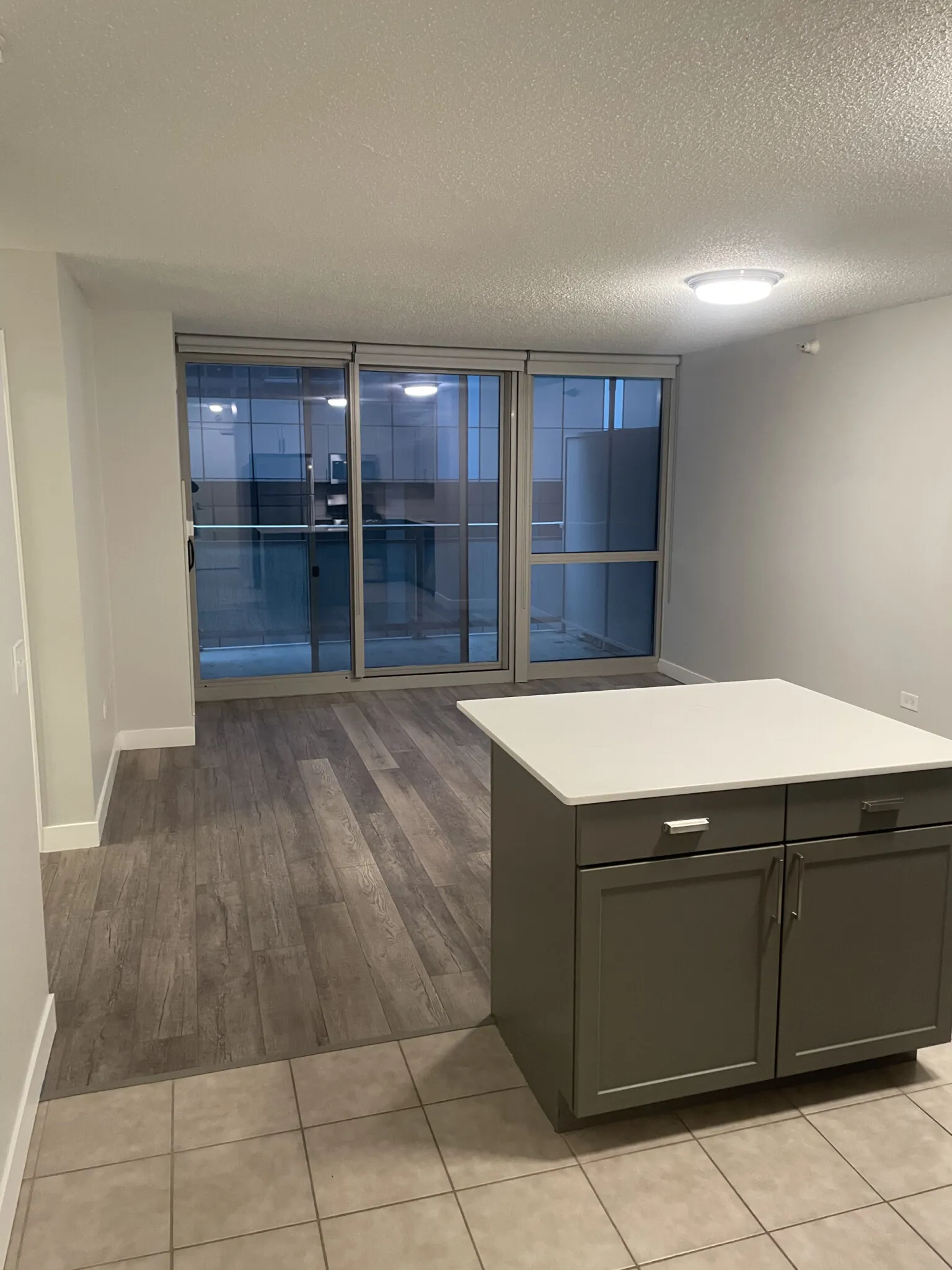360 East South Water Street, , 60601, USA 60601-unit#1207-Chicago-IL