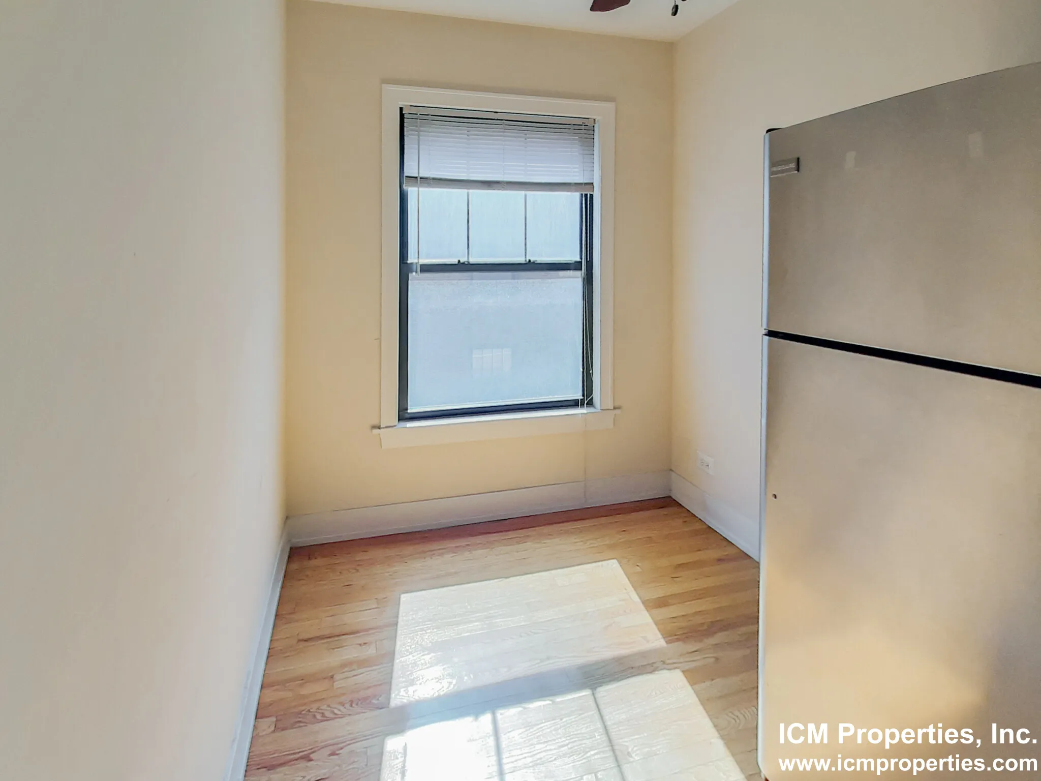 512 W Cornelia Ave, ,  60657, USA 60657-unit#514-205-Chicago-IL