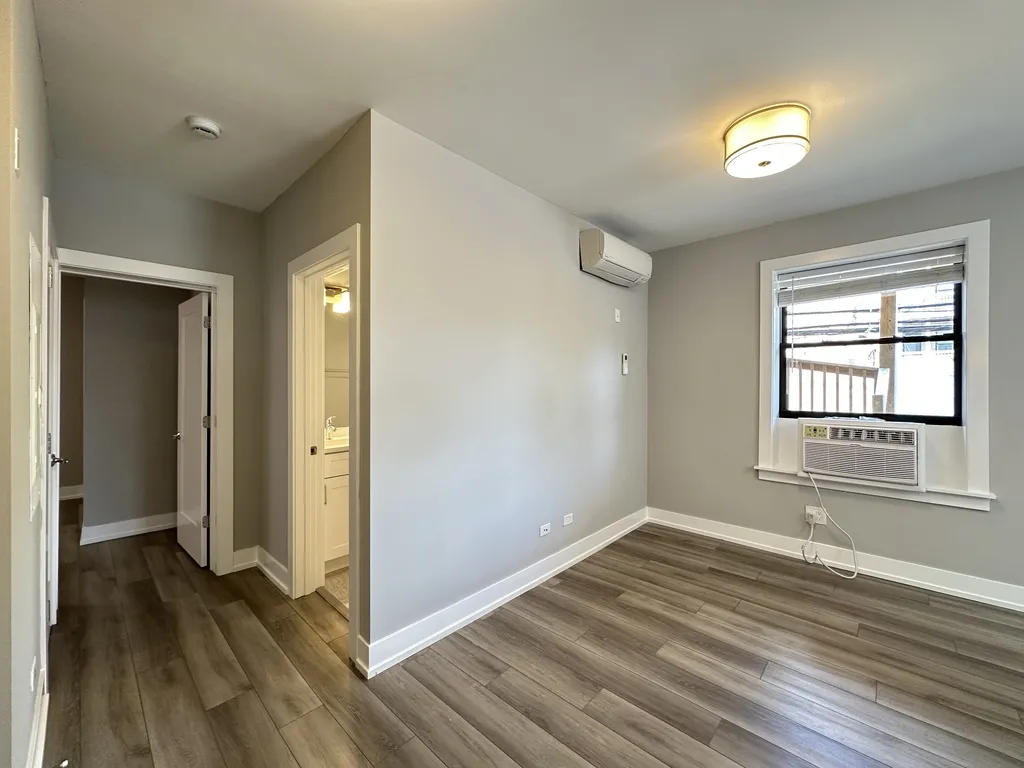 3937 N Janssen Ave, ,  60613, USA 60613-unit#1E-Chicago-IL