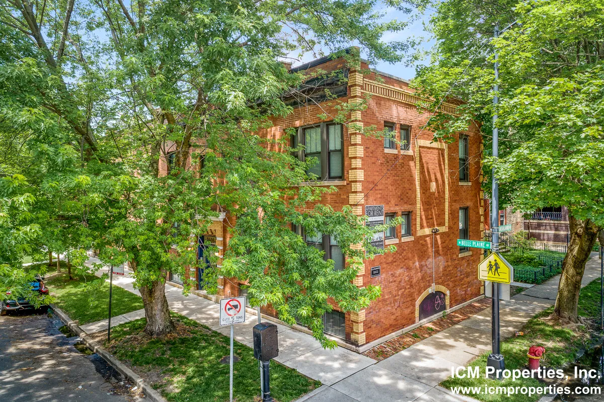 1600 W Belle Plaine Ave, ,  60613, USA 60613-unit#1600-2-Chicago-IL