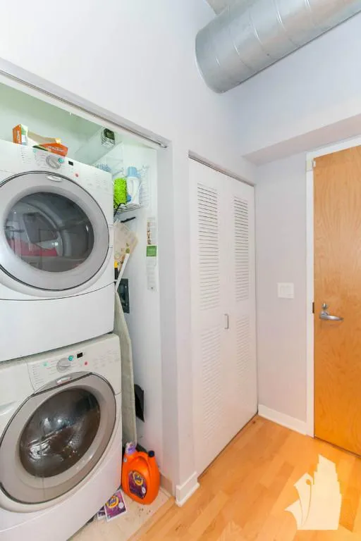 1000 N Kingsbury St, ,  60610, USA 60610-unit#106-Chicago-IL