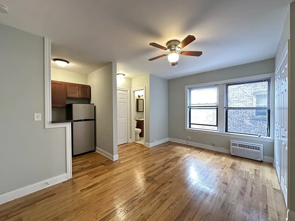 837 W Wolfram St, ,  60657, USA 60657-unit#309-Chicago-IL