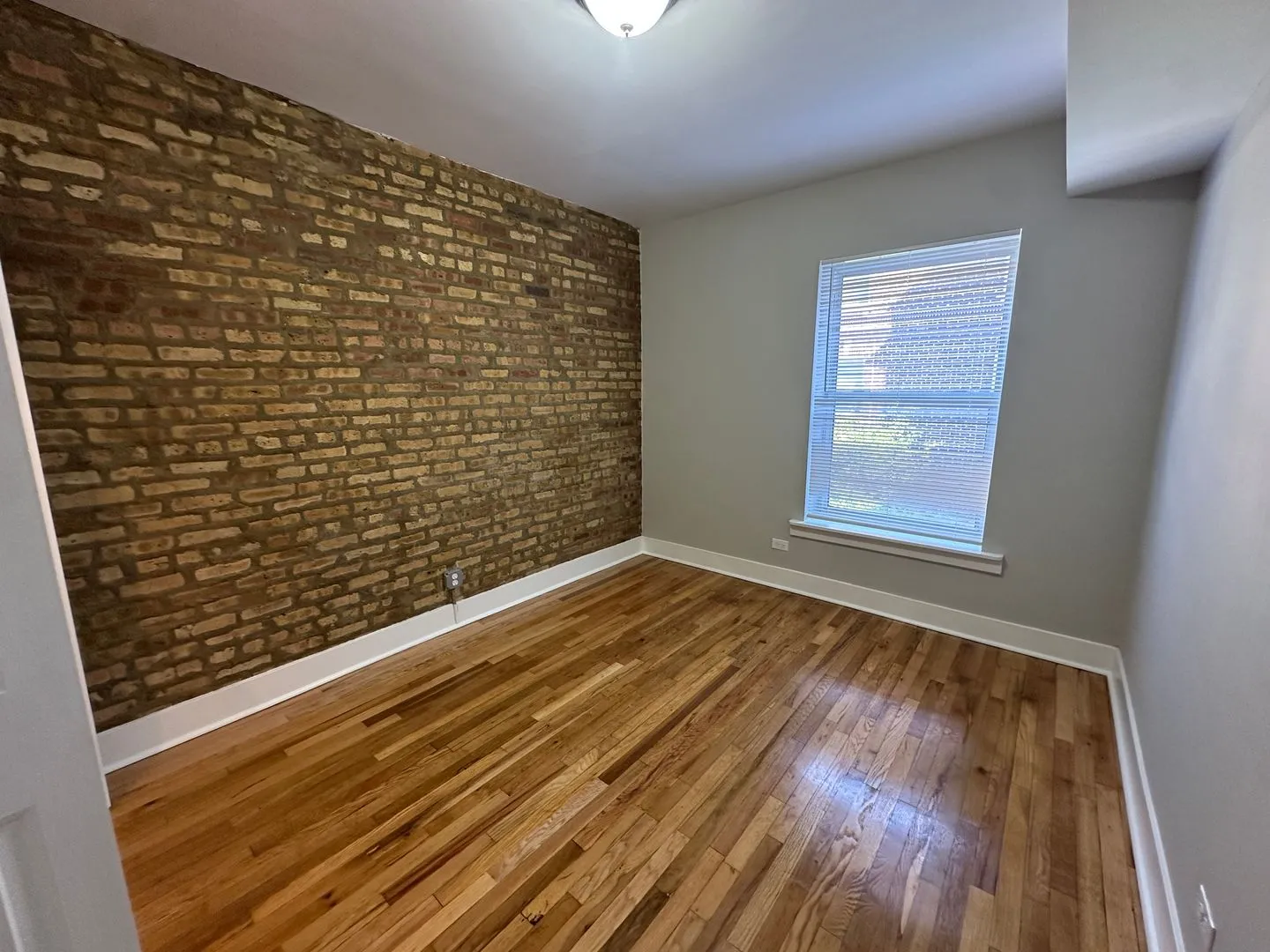 4929 N Kedzie Ave, , 60625, USA 60625-unit#2W-Chicago-IL