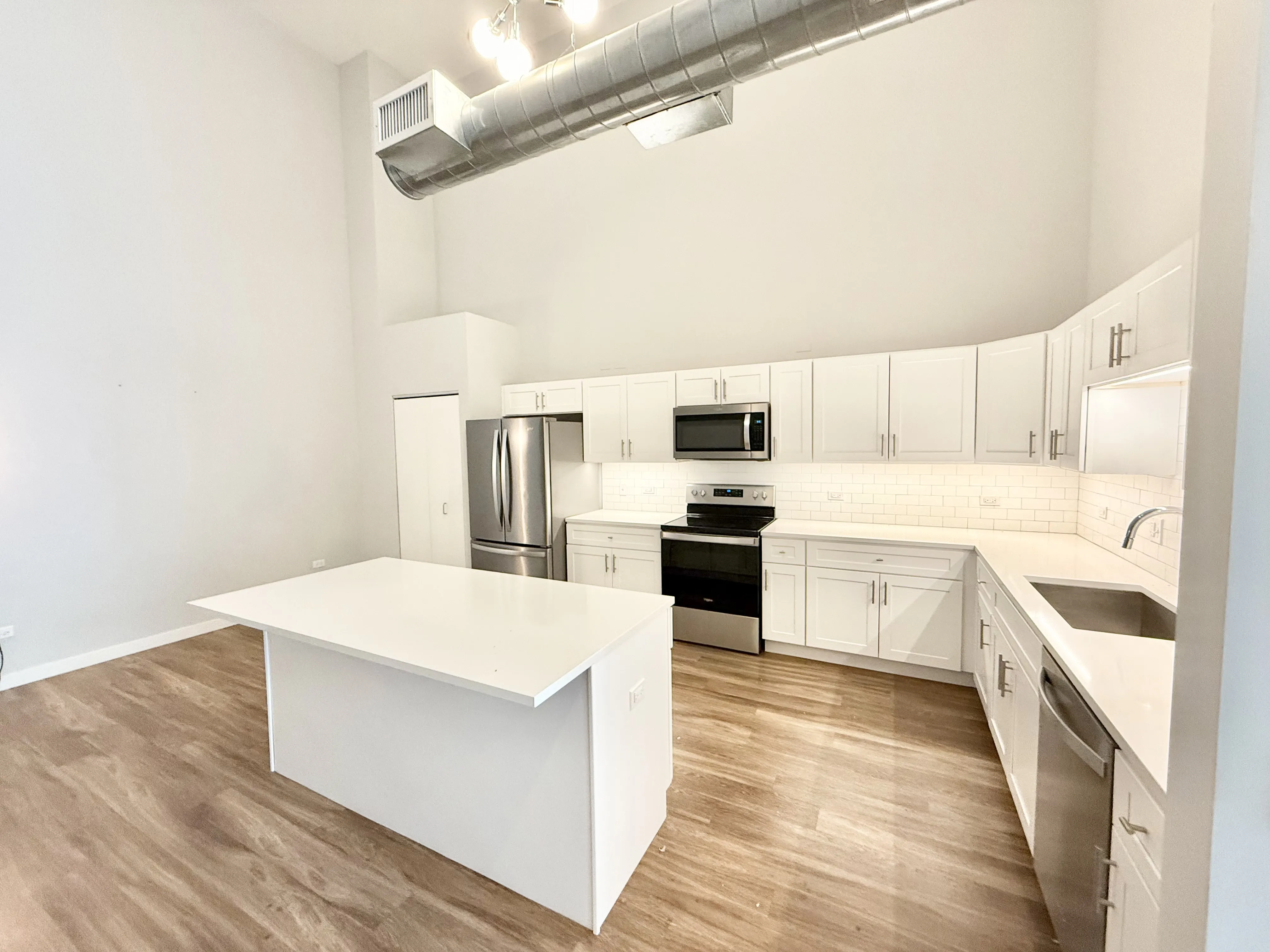 1900 W Lawrence Ave, ,  60640, USA 60640-unit#231-Chicago-IL