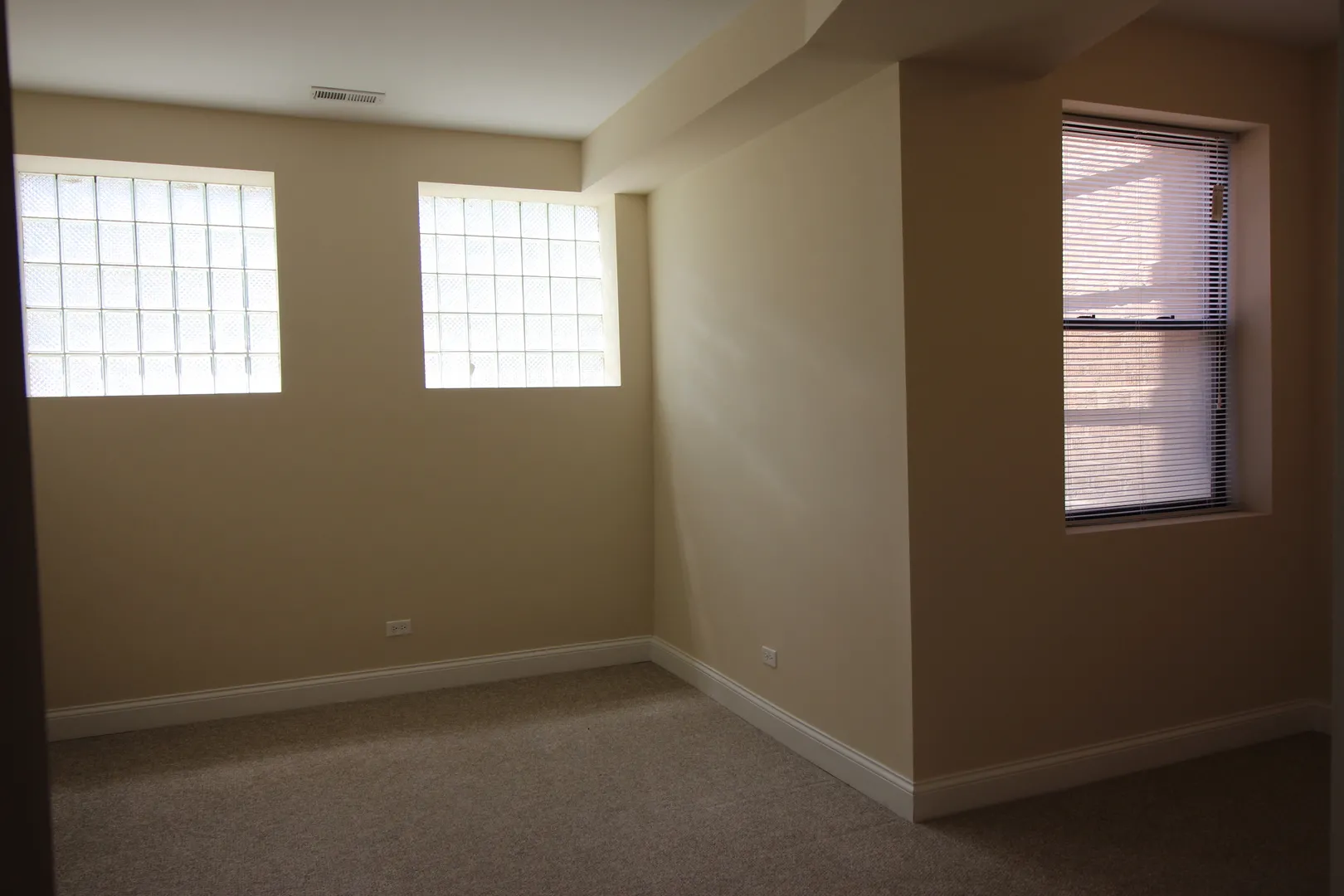 3216 W Argyle St, , 60625, USA 60625-unit#1-Chicago-IL