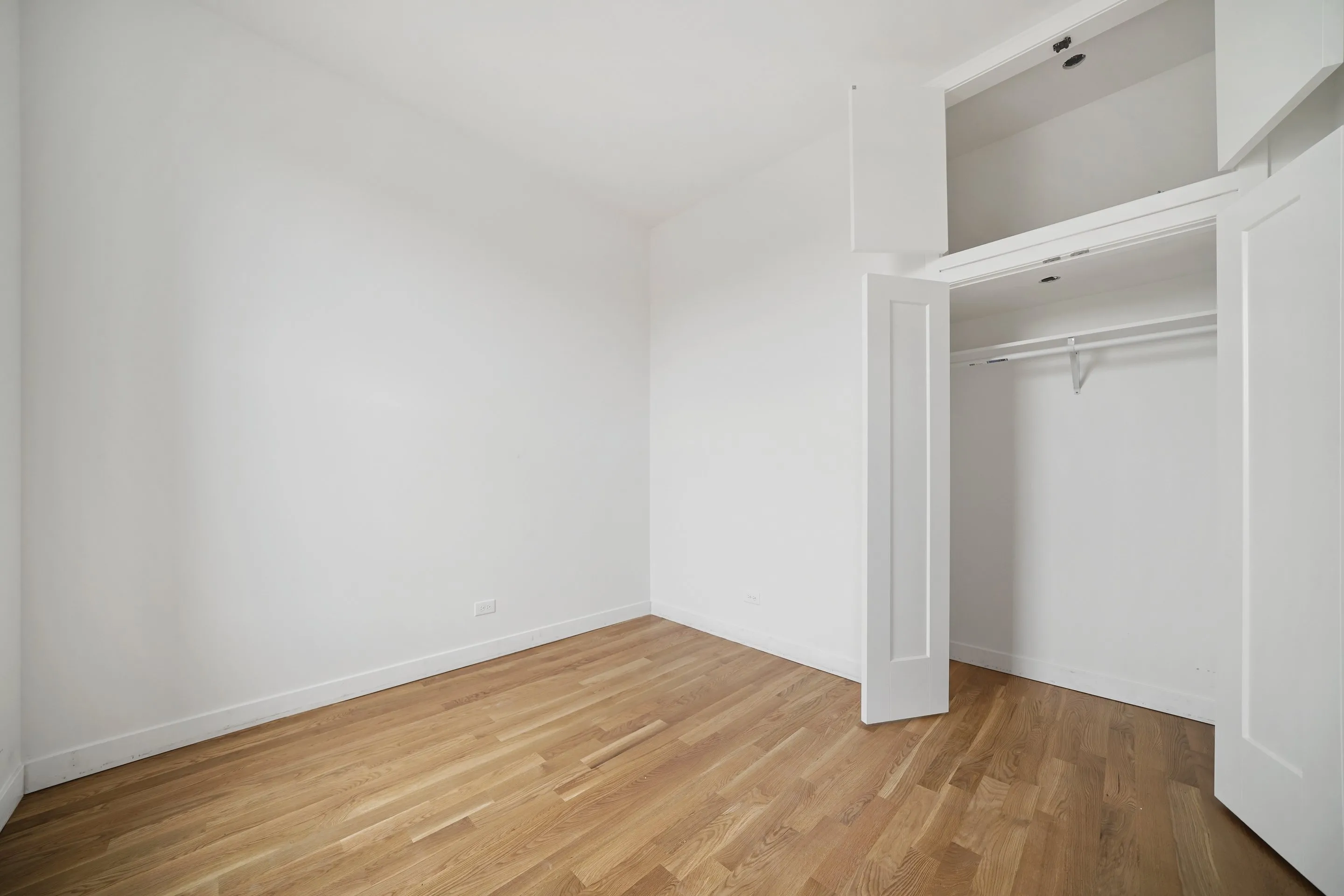 Blue Island Apartments