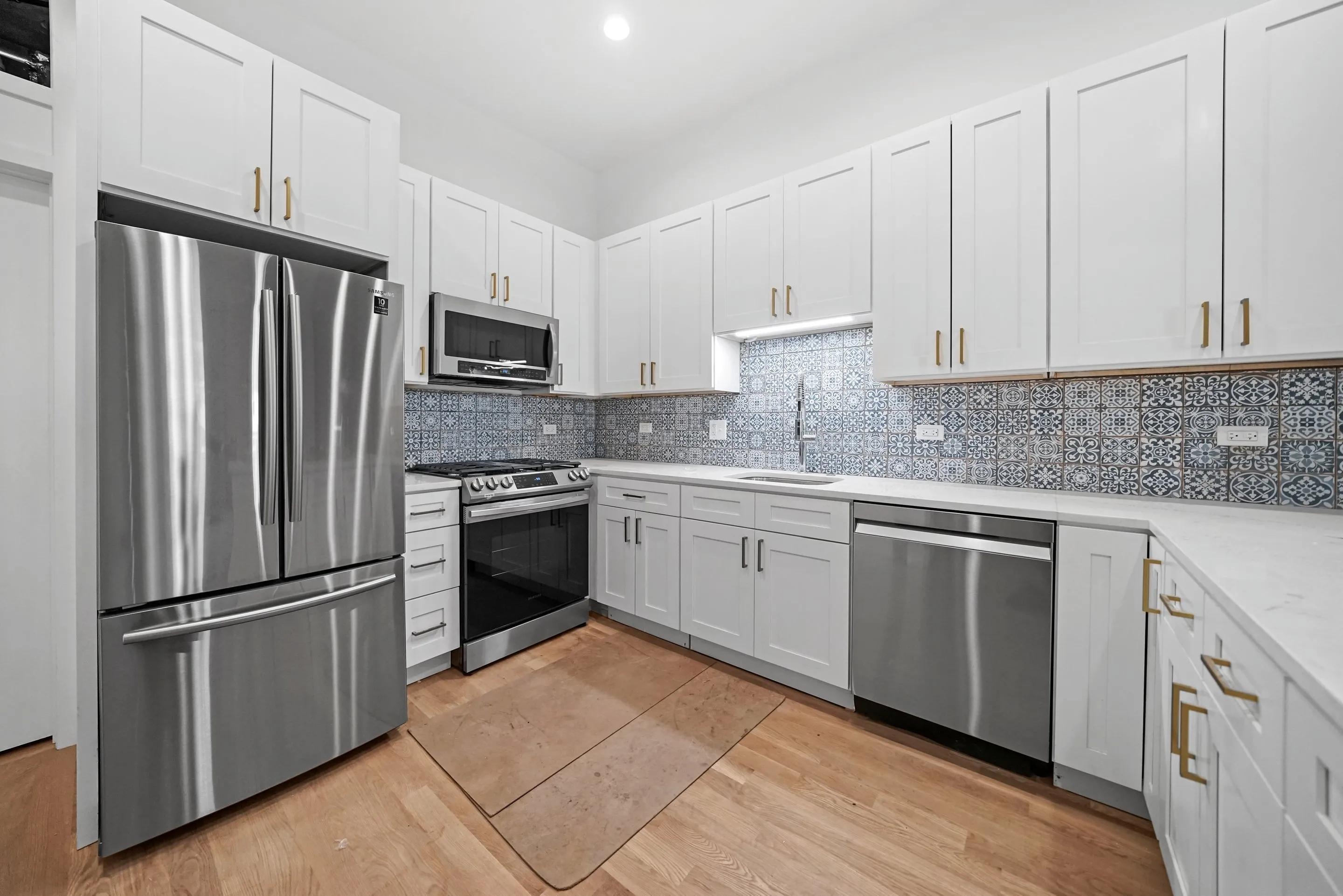 Blue Island Apartments