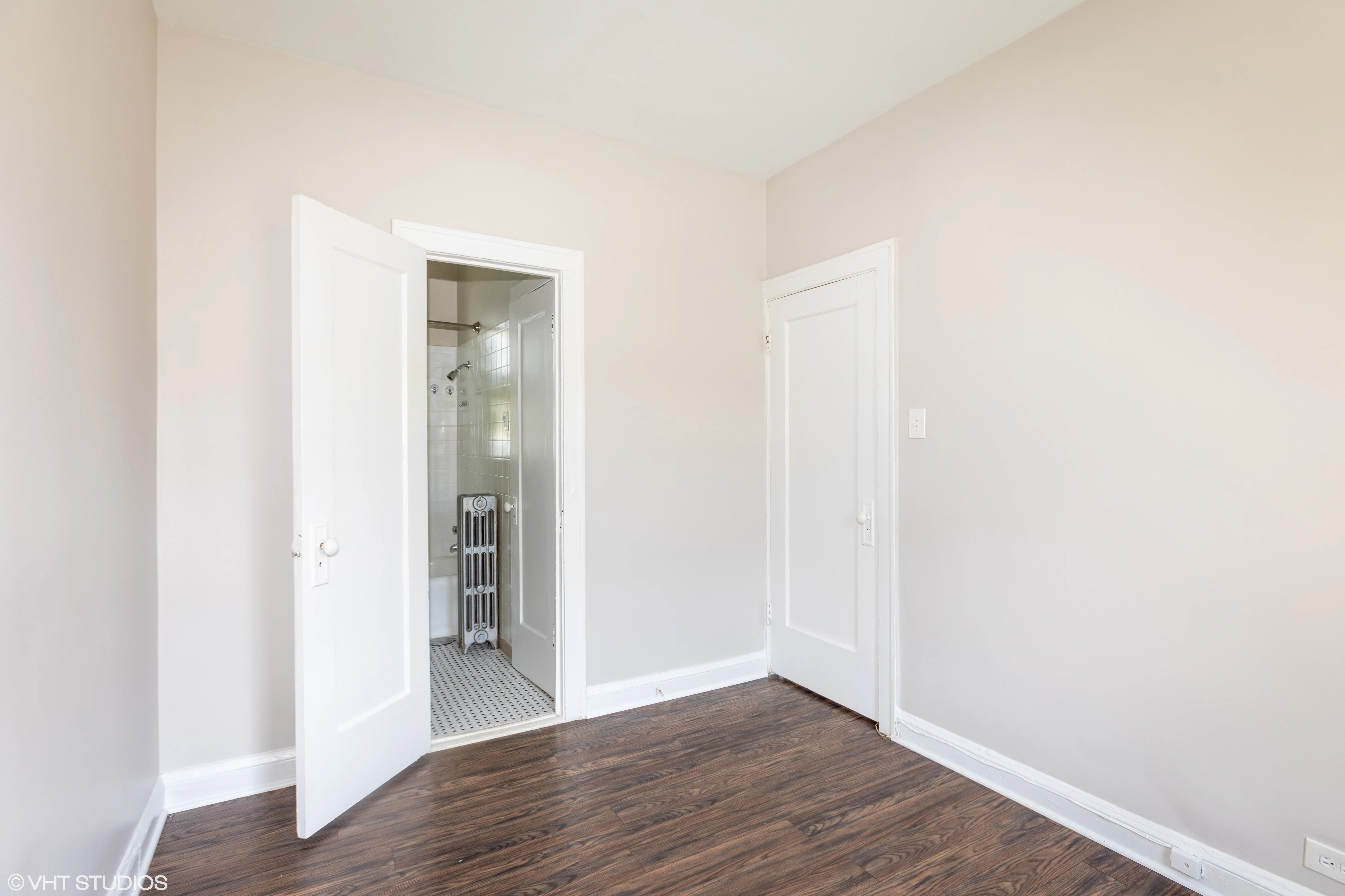 Ivy Dickens Apartments