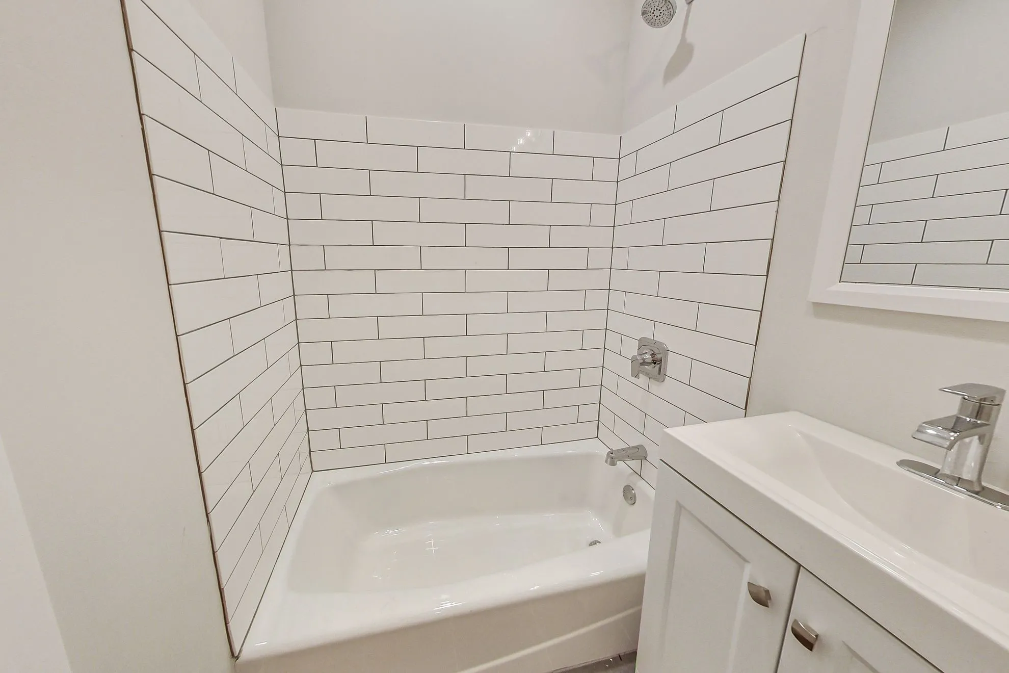 Wrigleyville Flats Apartments