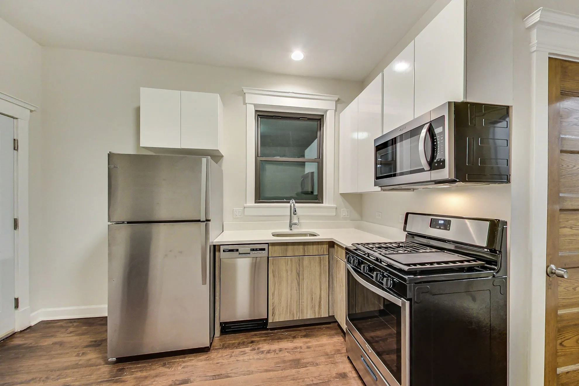 Wrigleyville Flats Apartments