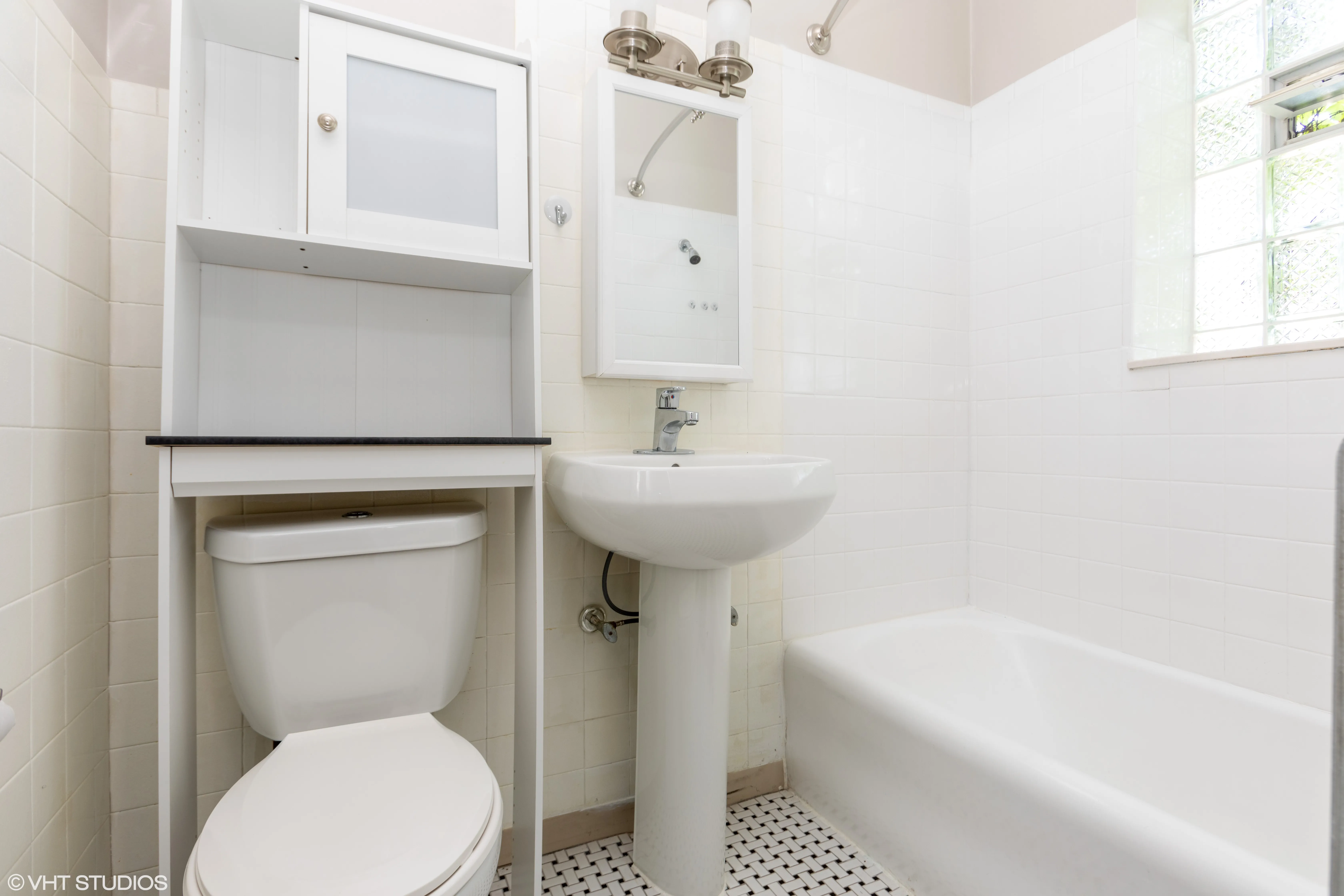 Ivy Dickens Apartments