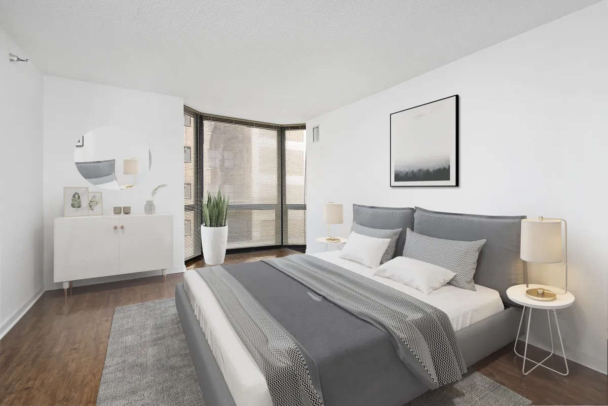 1111 North Dearborn Apartments in River. North, Chicago