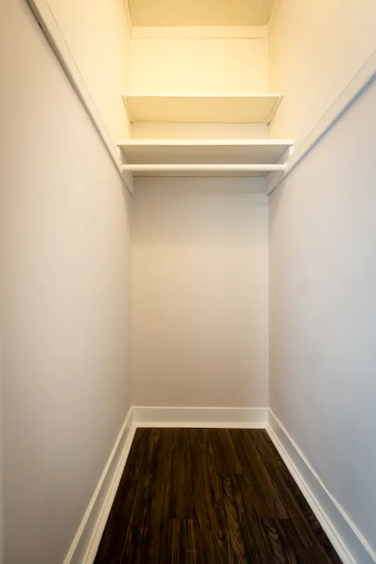 Ivy at Kenwood Apartments