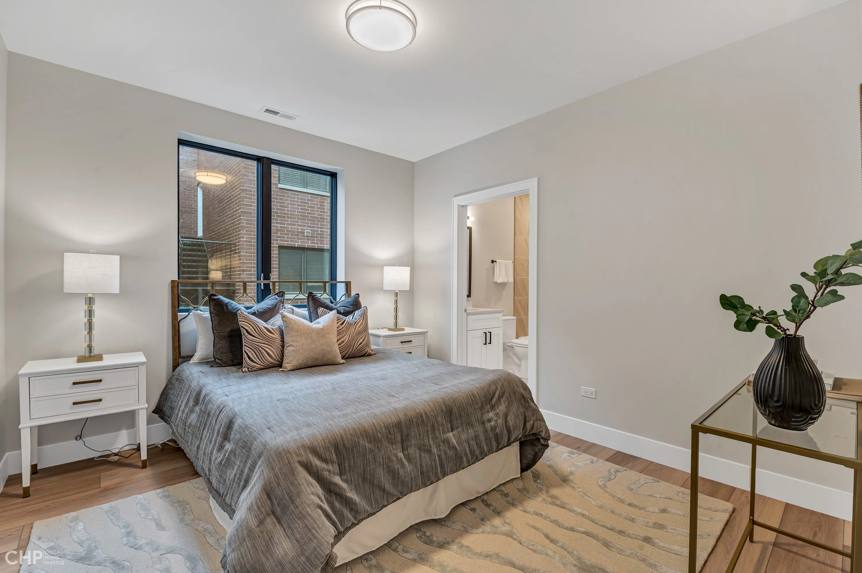 Abode 1214 Apartments