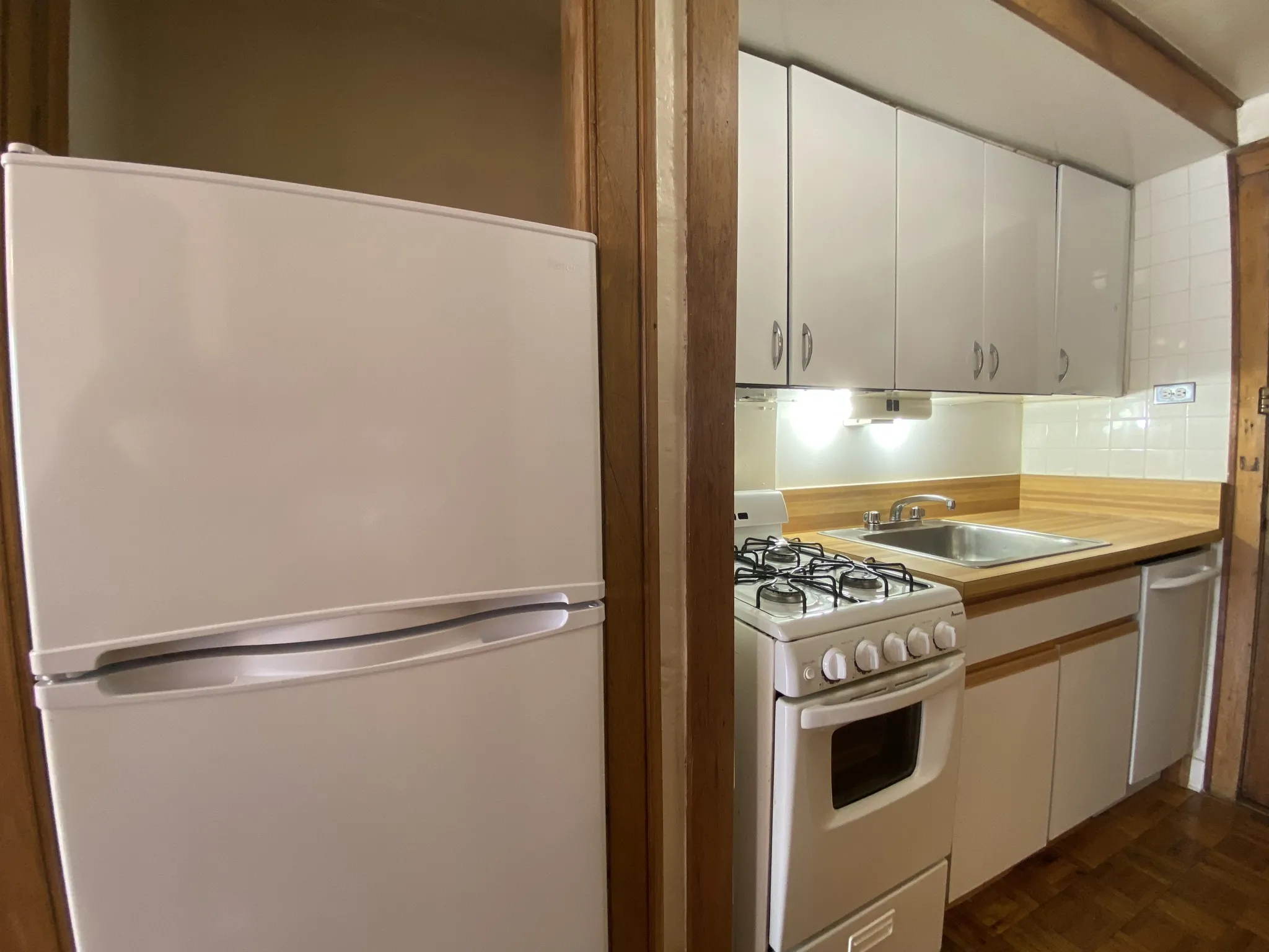 2738 North Pine Grove Apartments