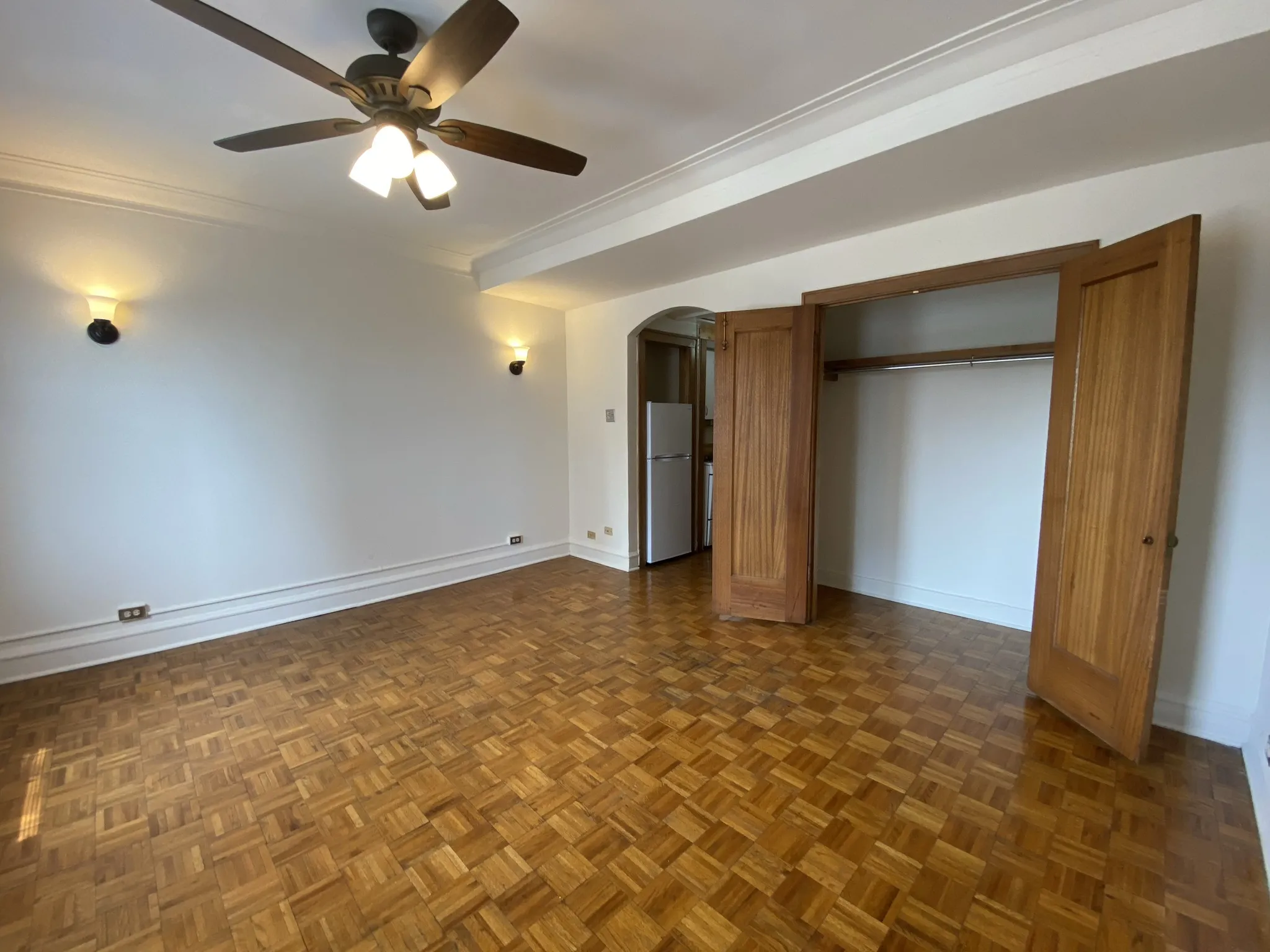 2738 North Pine Grove Apartments