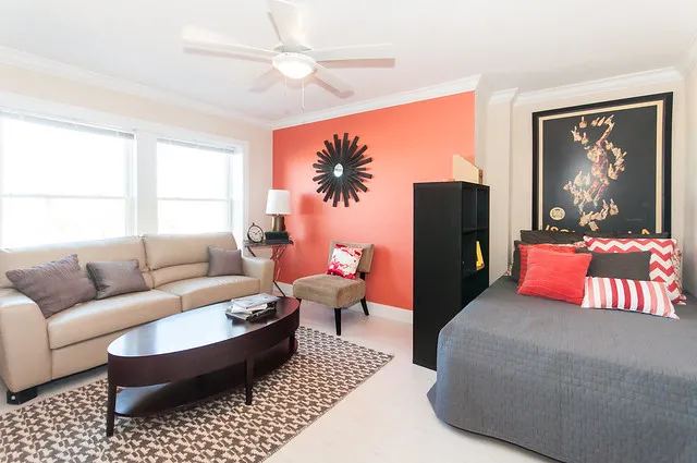 1246 West Pratt Apartments