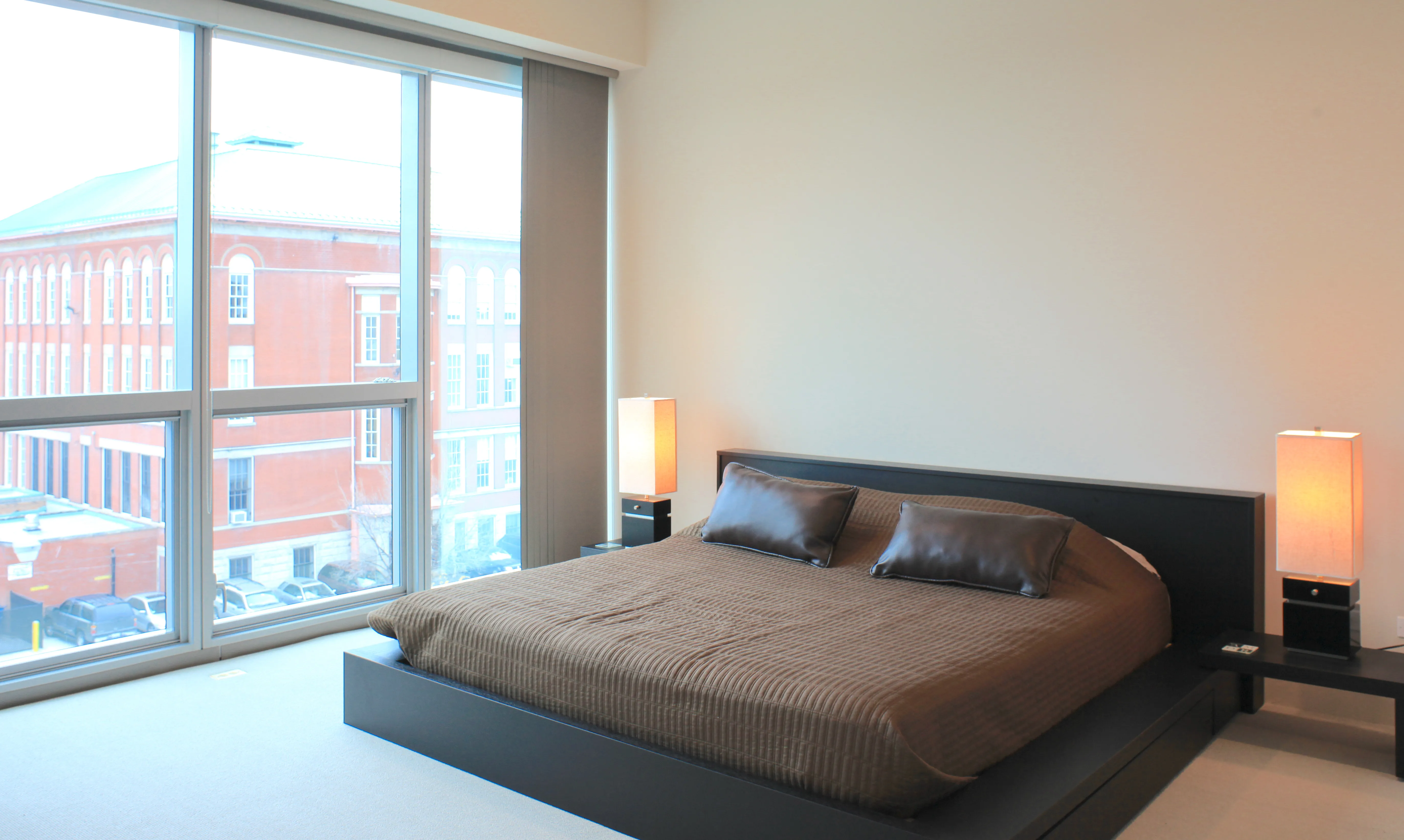 1846 West Division Apartments