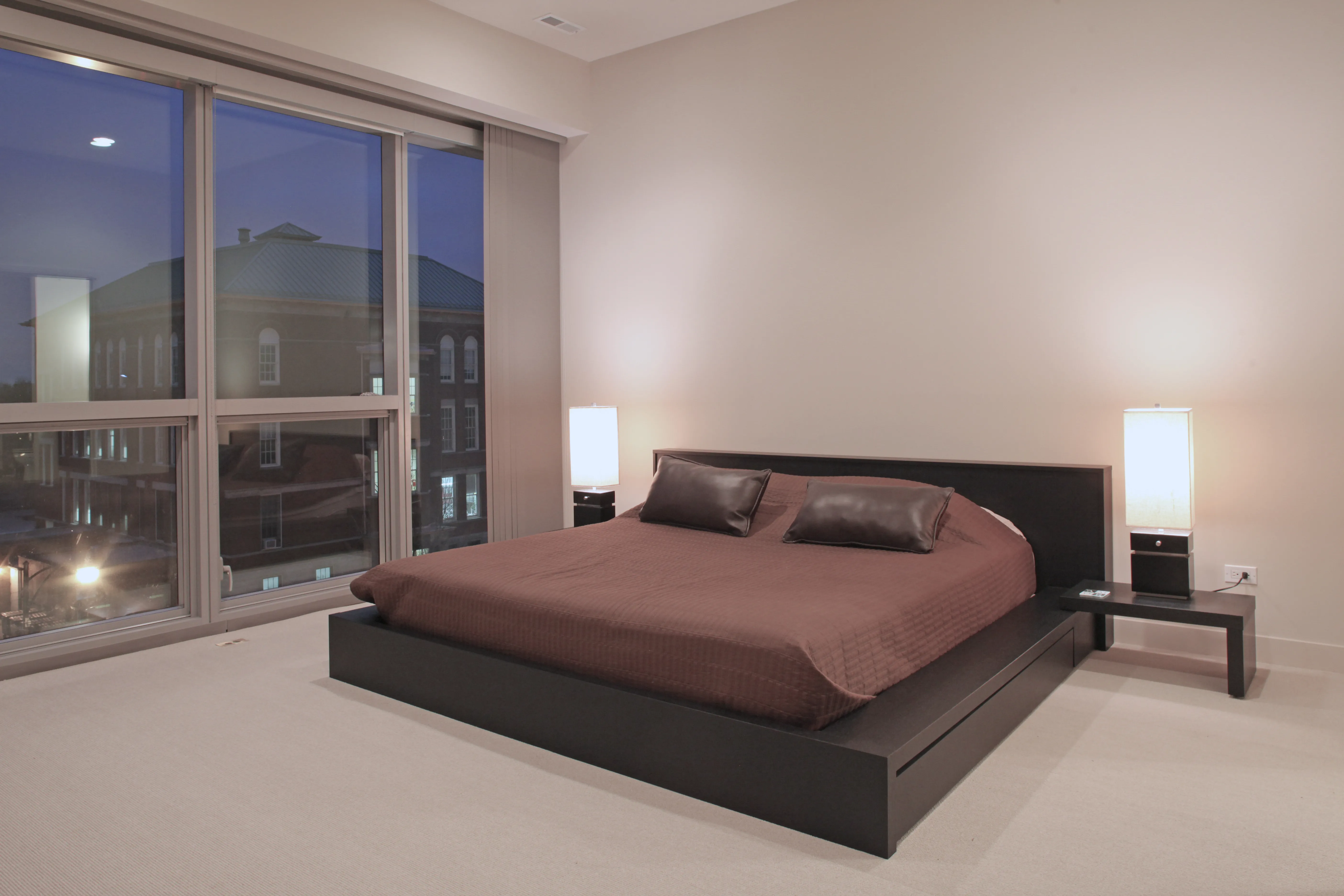 1846 West Division Apartments