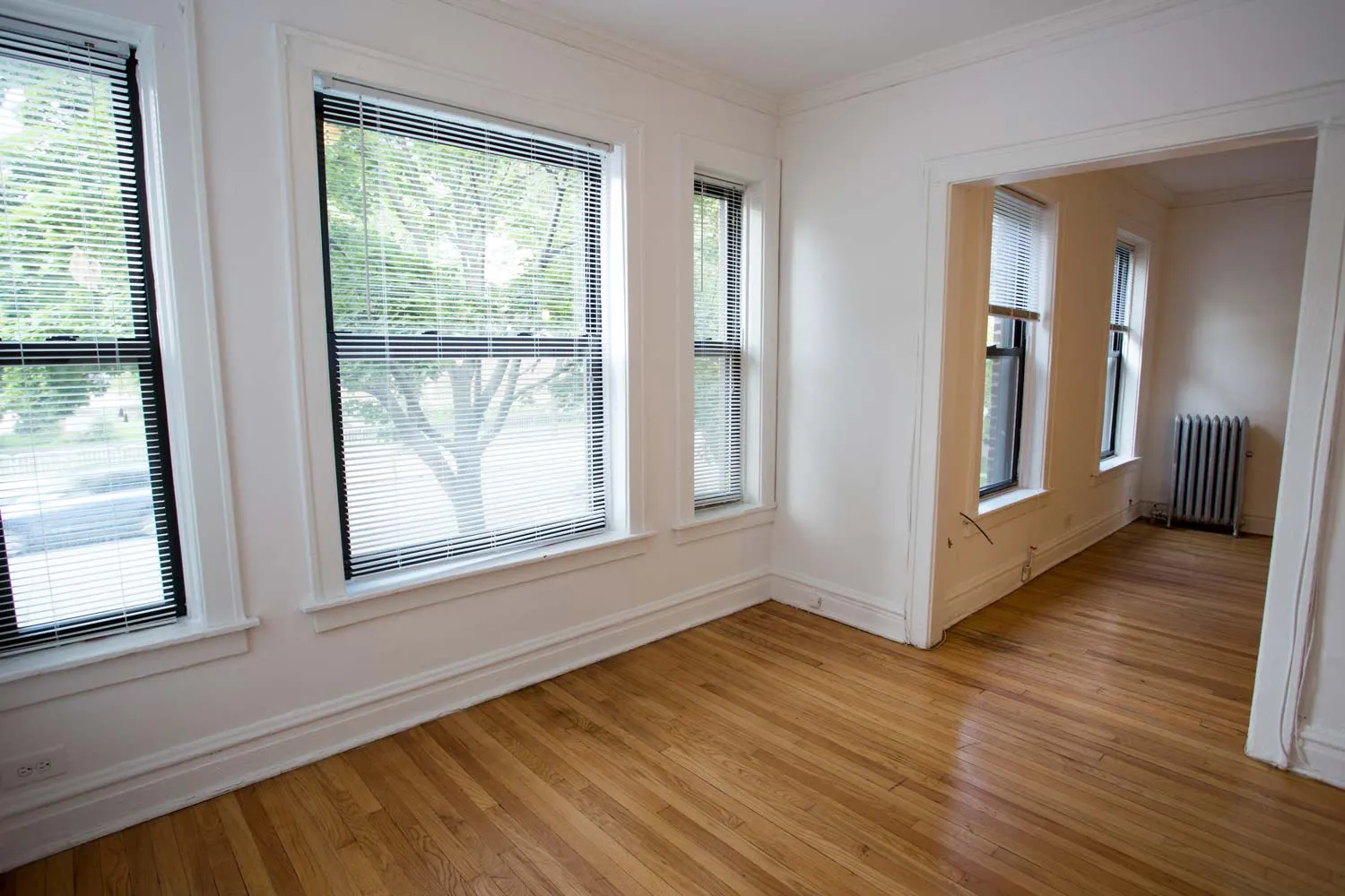 1101 E Hyde Park Apartments