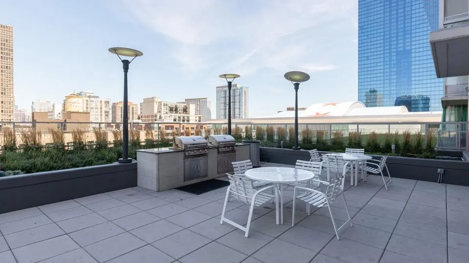 Arrive Lex Apartments