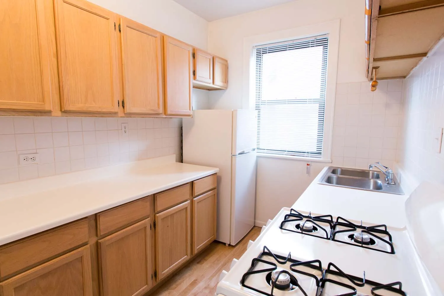 5053 S Ellis Apartments