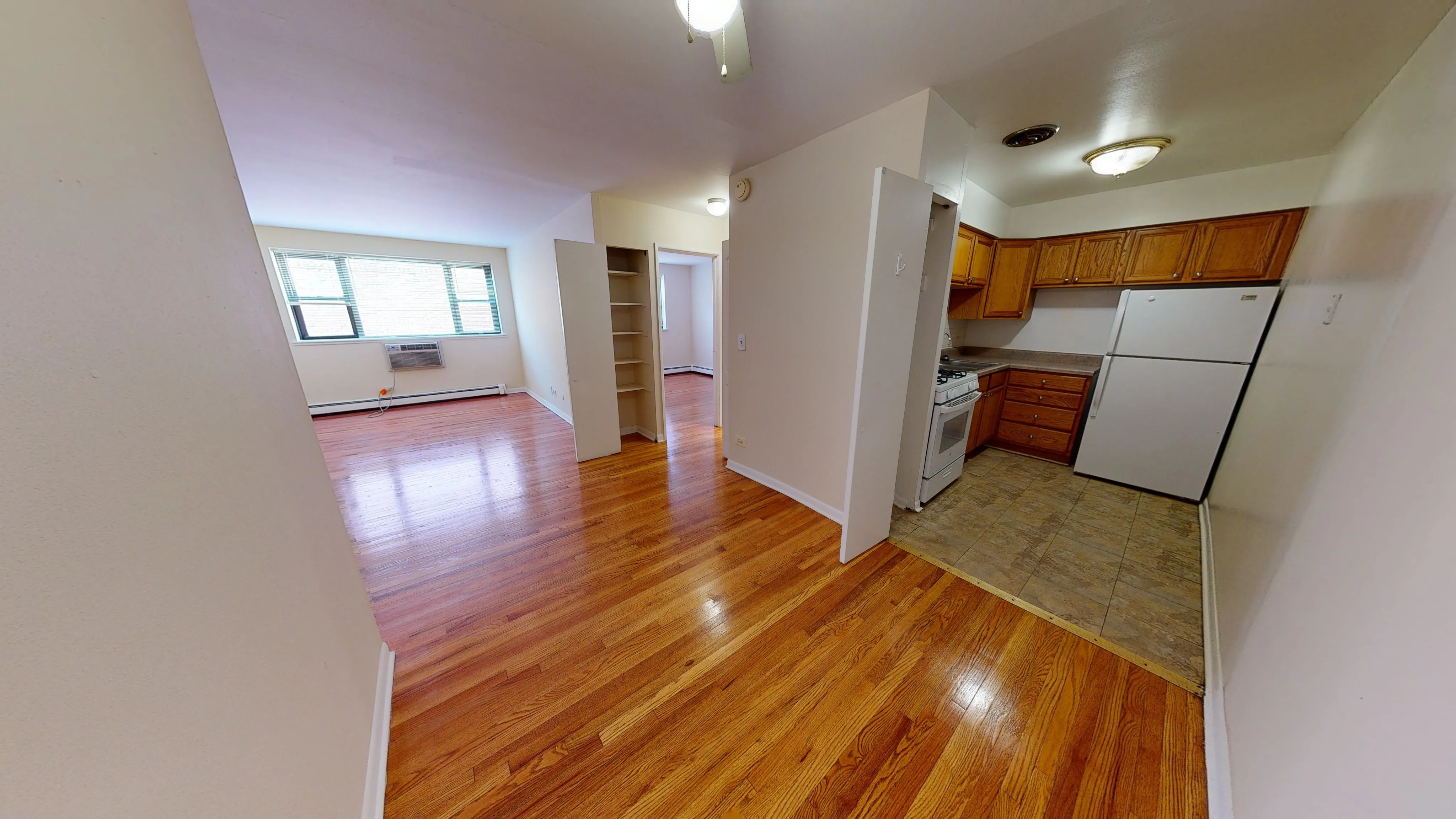 606 West Cornelia Apartments for Rent Chicago Domu