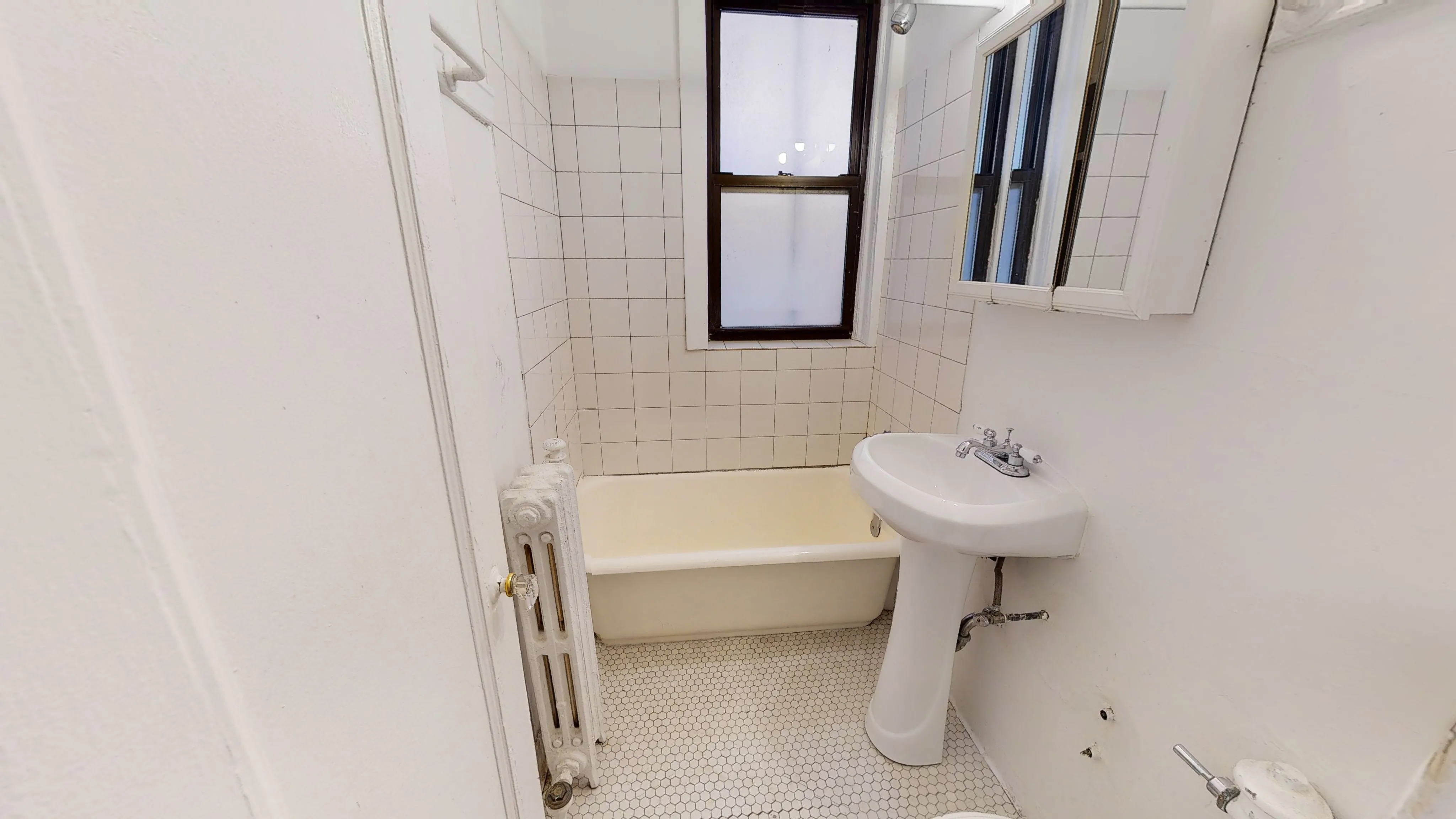 6165 Winthrop Artist in Residence Apartments