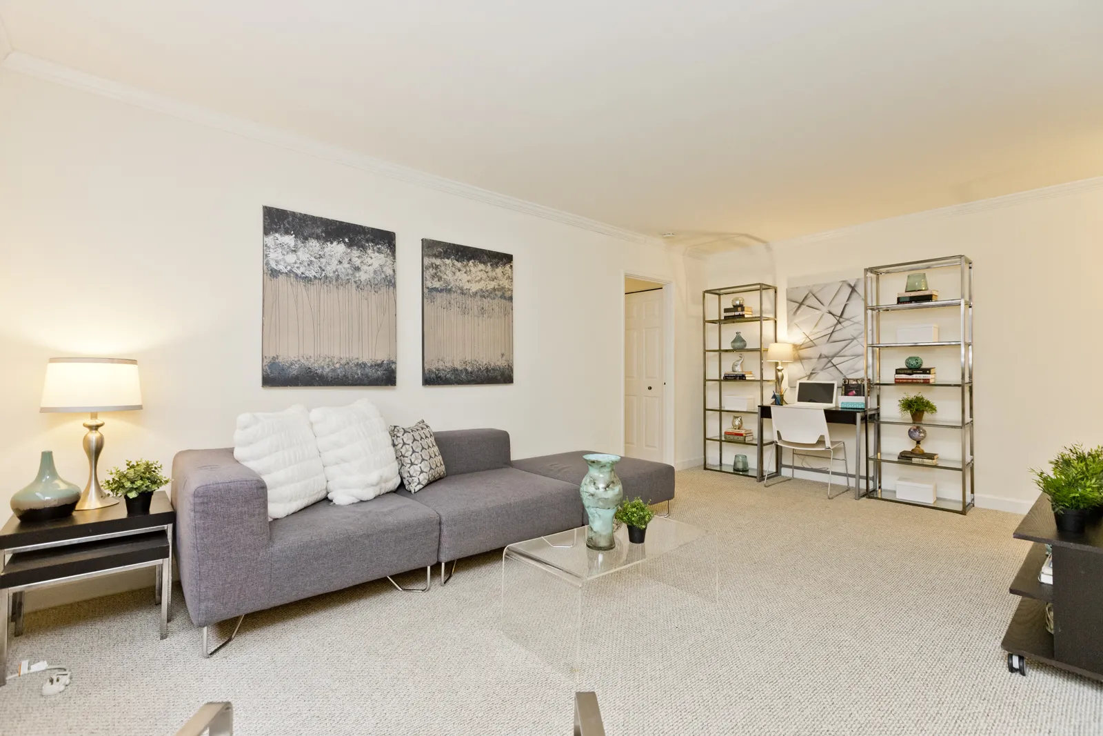 5423 N WINTHROP AVE 60640-Winthrop Station-Chicago-IL