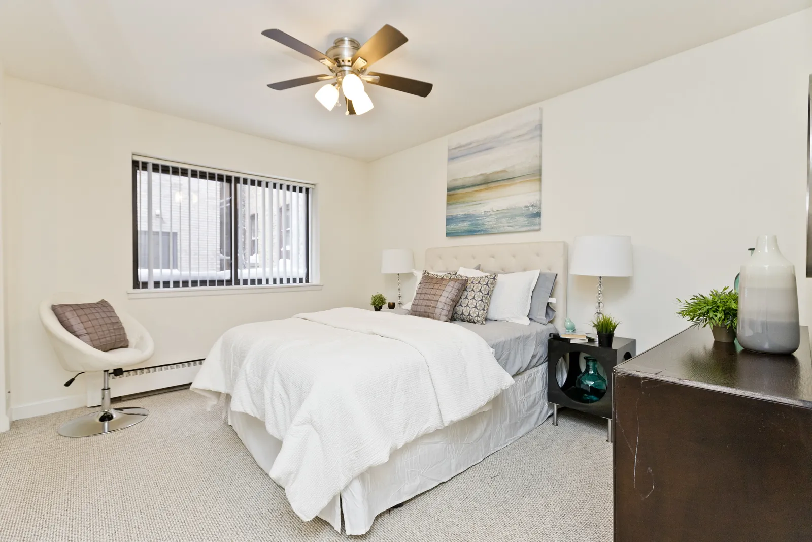 5423 N WINTHROP AVE 60640-Winthrop Station-Chicago-IL