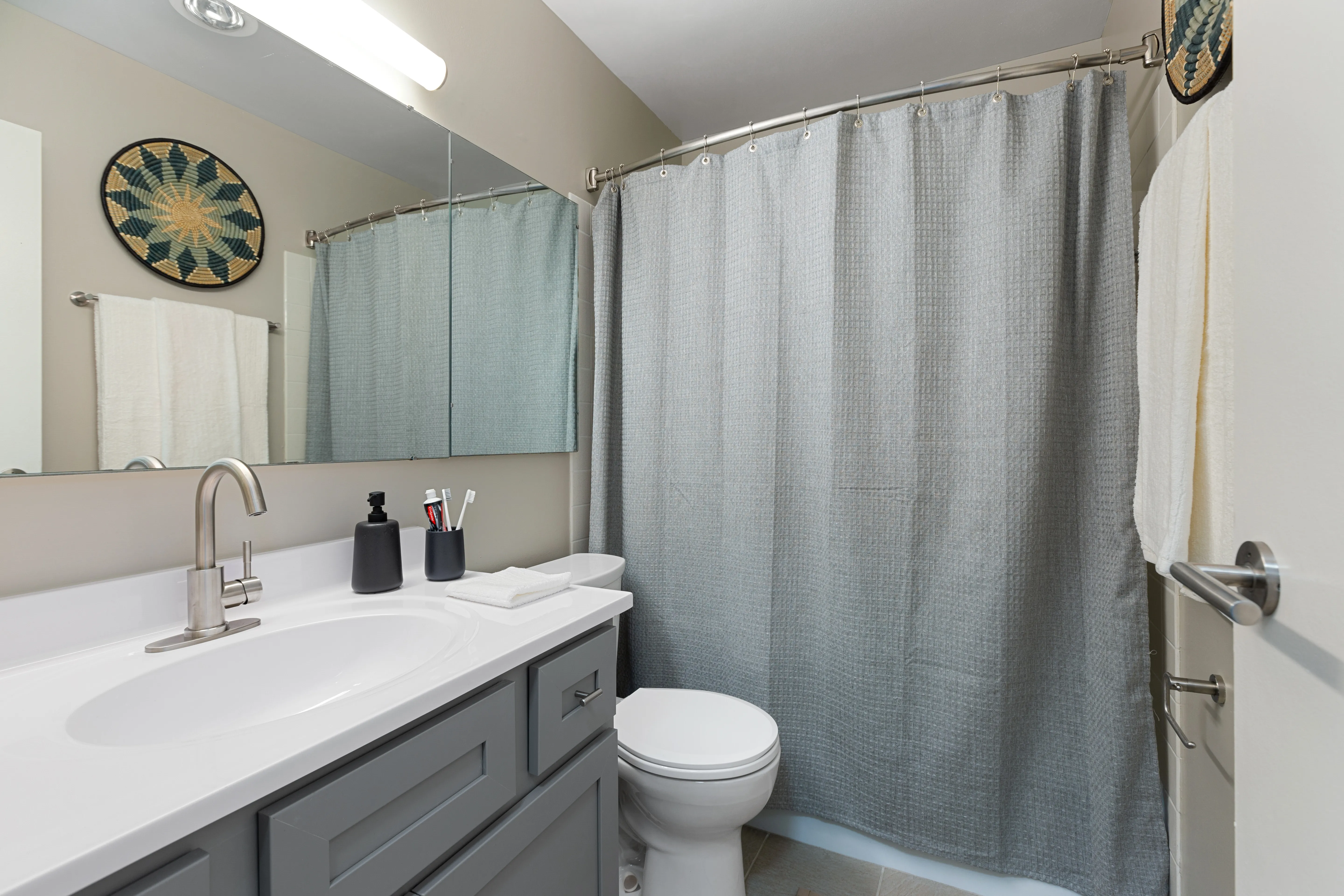 Arrive Streeterville Apartments