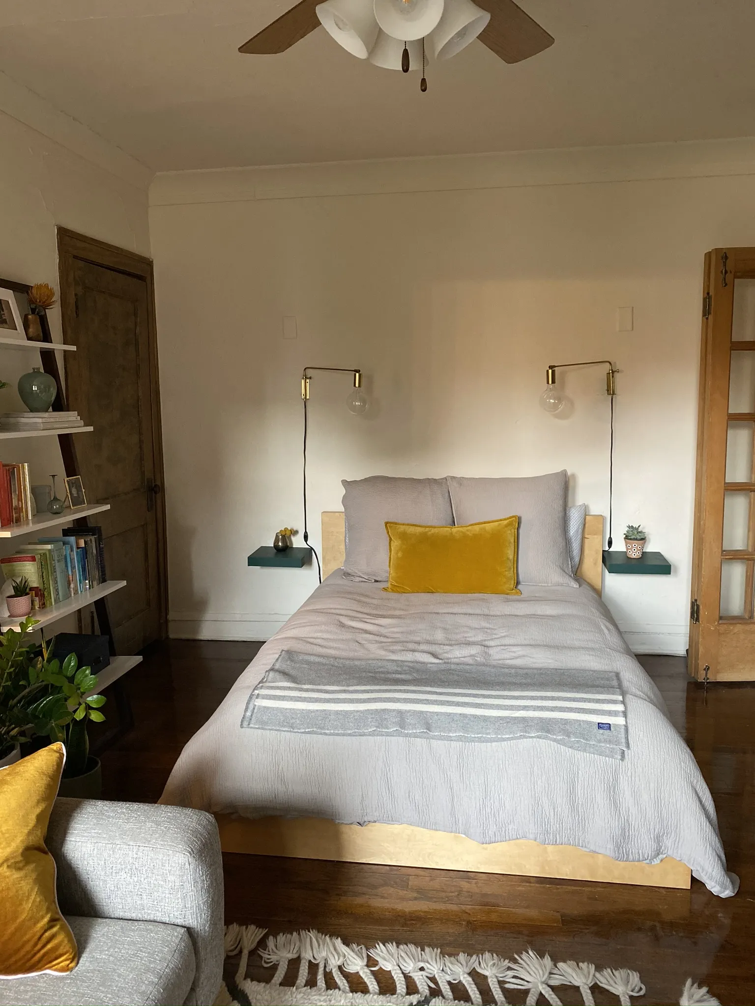 2335-45 N Geneva / 2348-62 N Cambridge Apartments