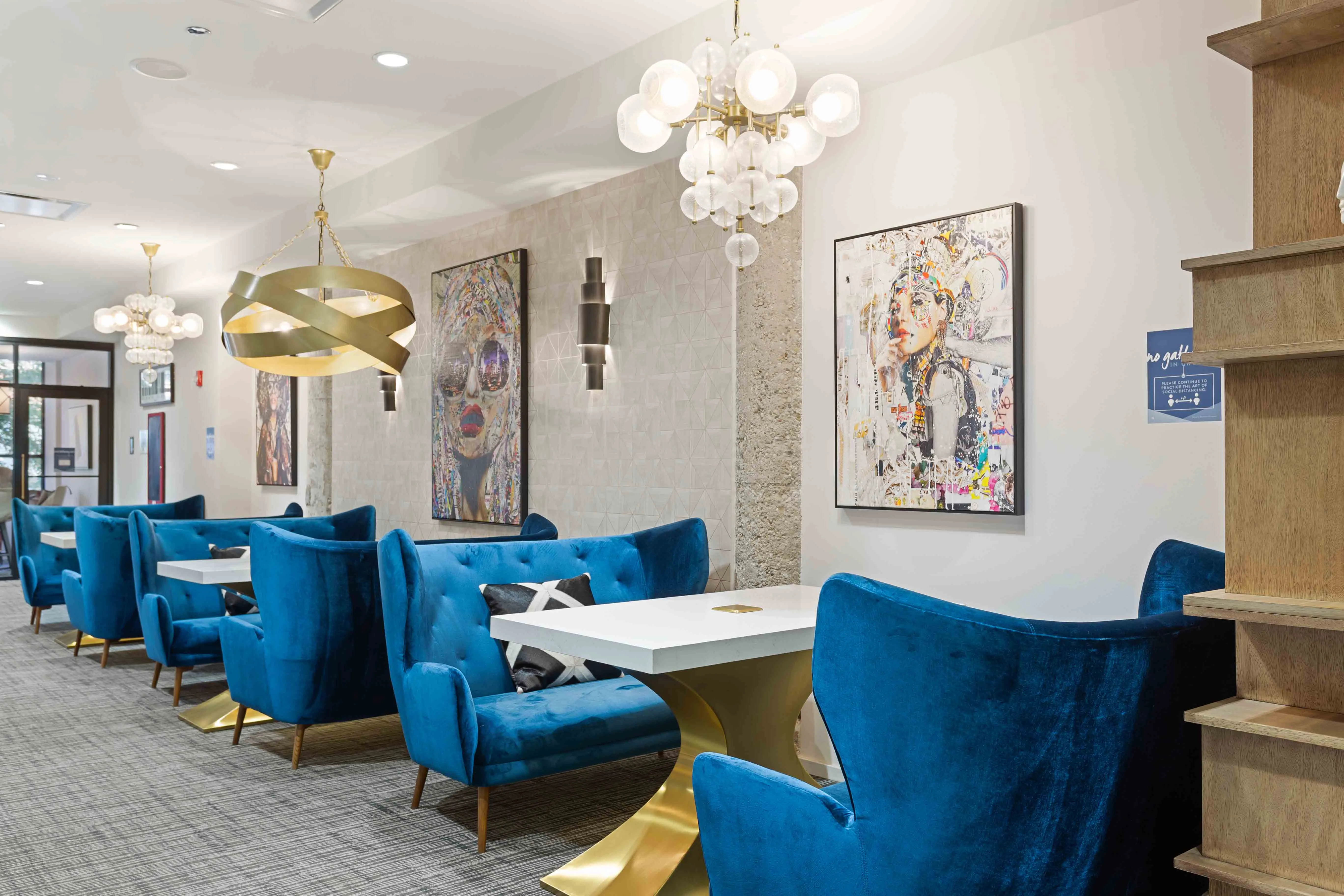 Circa 922 Apartments in the West Loop, Chicago