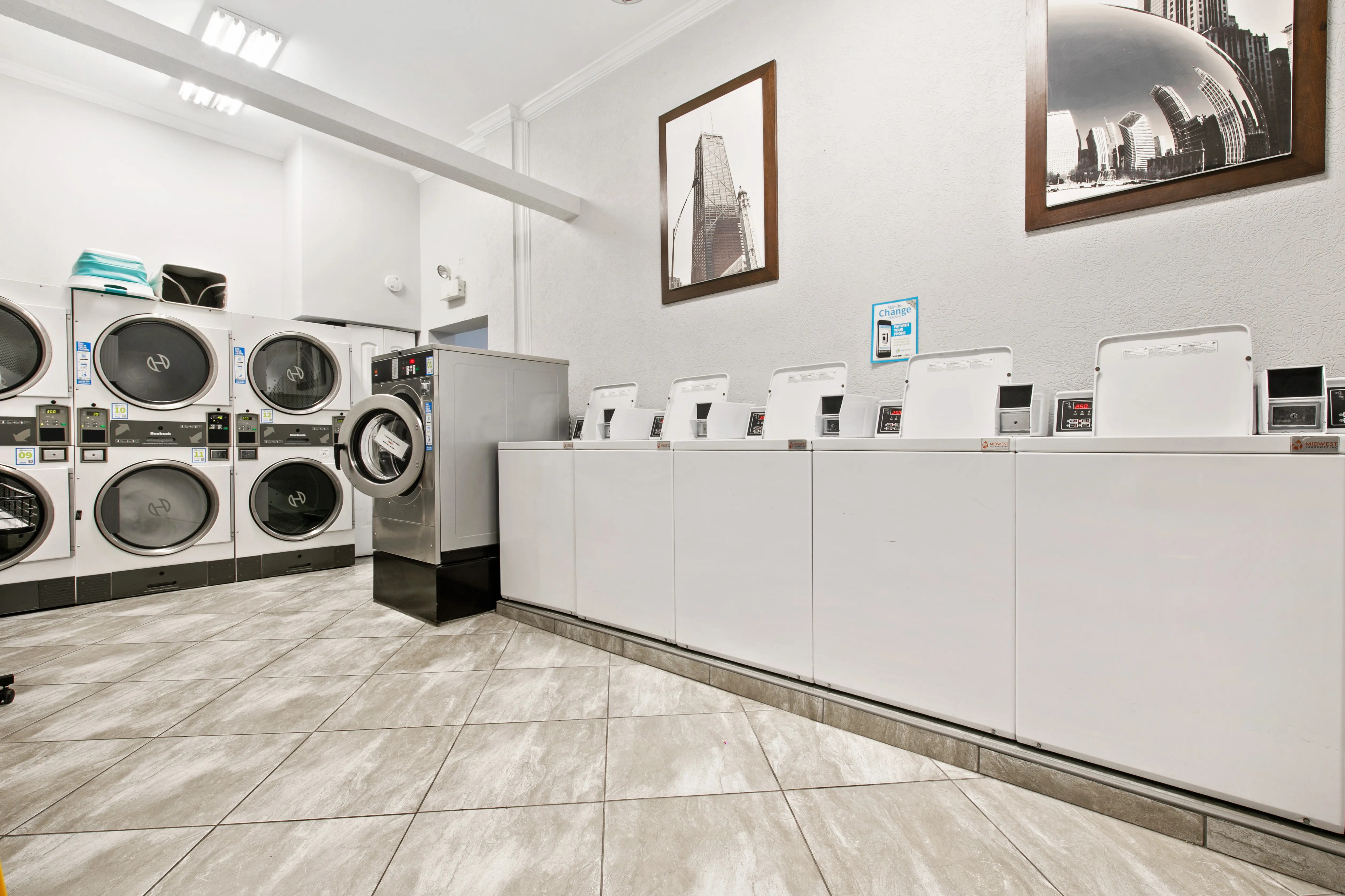 The Legacy HB at Clarendon Park Apartments