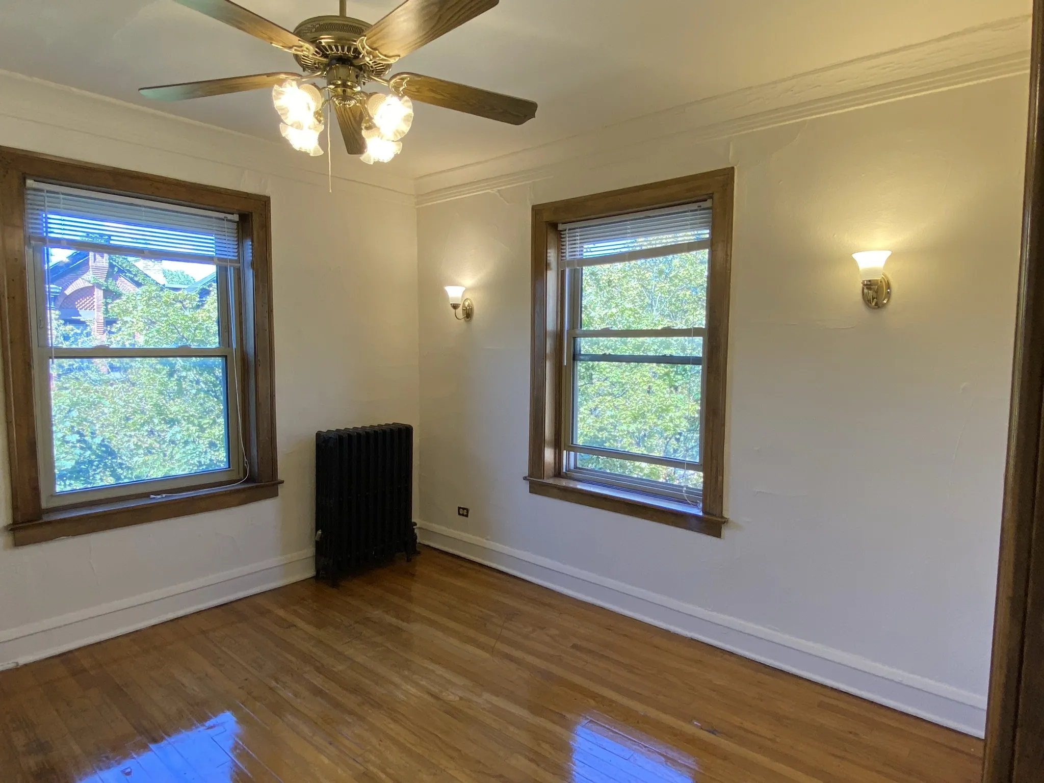 2335-45 N Geneva / 2348-62 N Cambridge Apartments