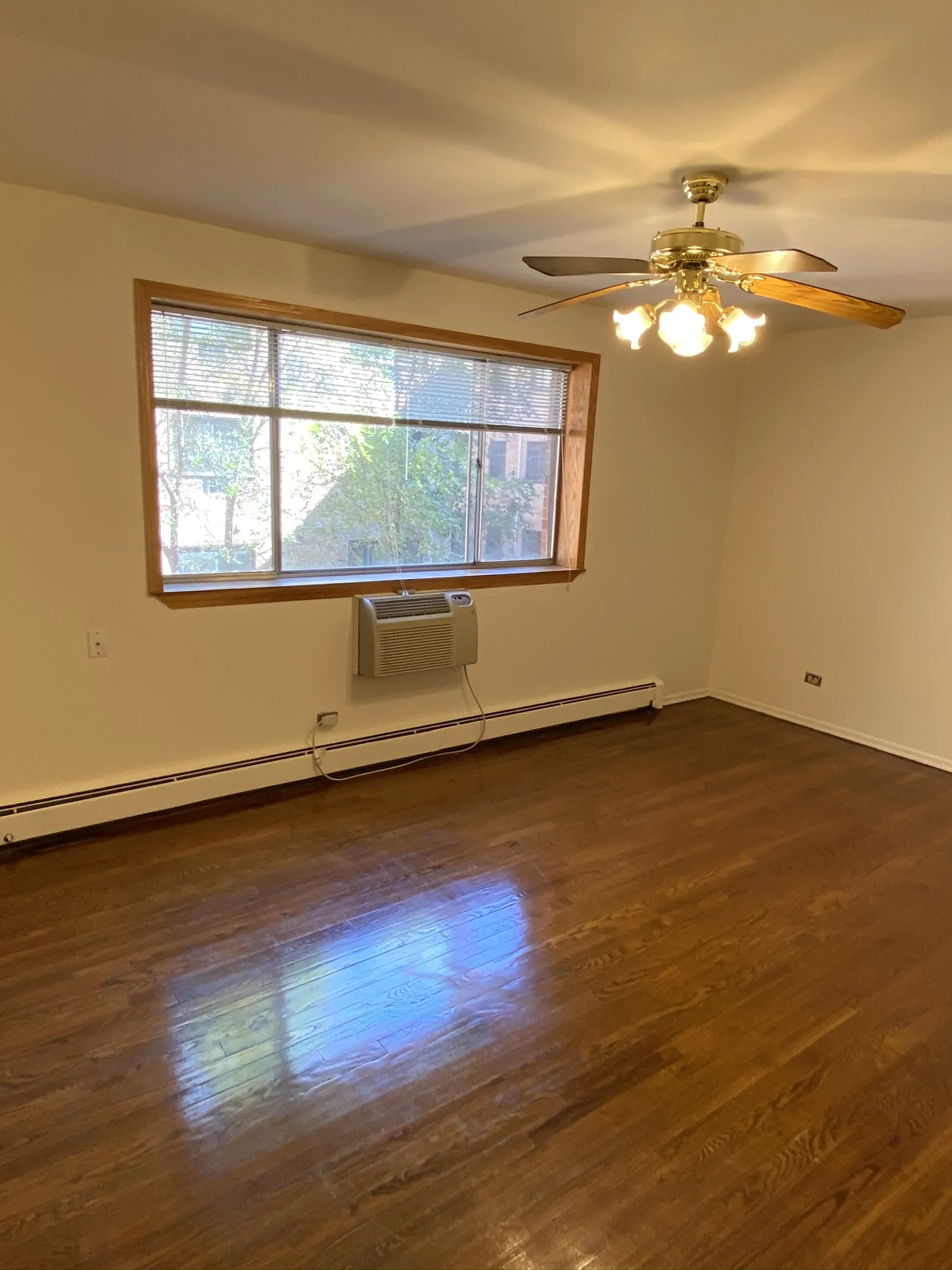 531 West Deming Apartments