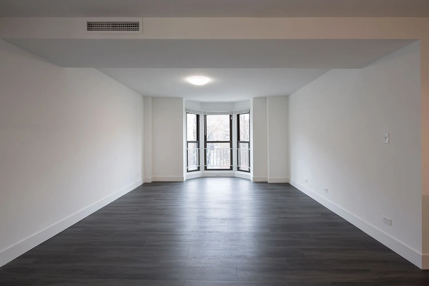 1400 East 57th Street Apartments