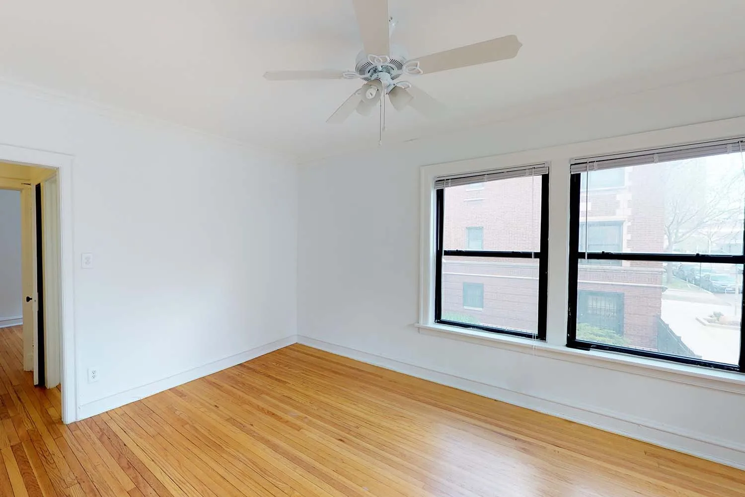 1440 E. 52nd Street Apartments