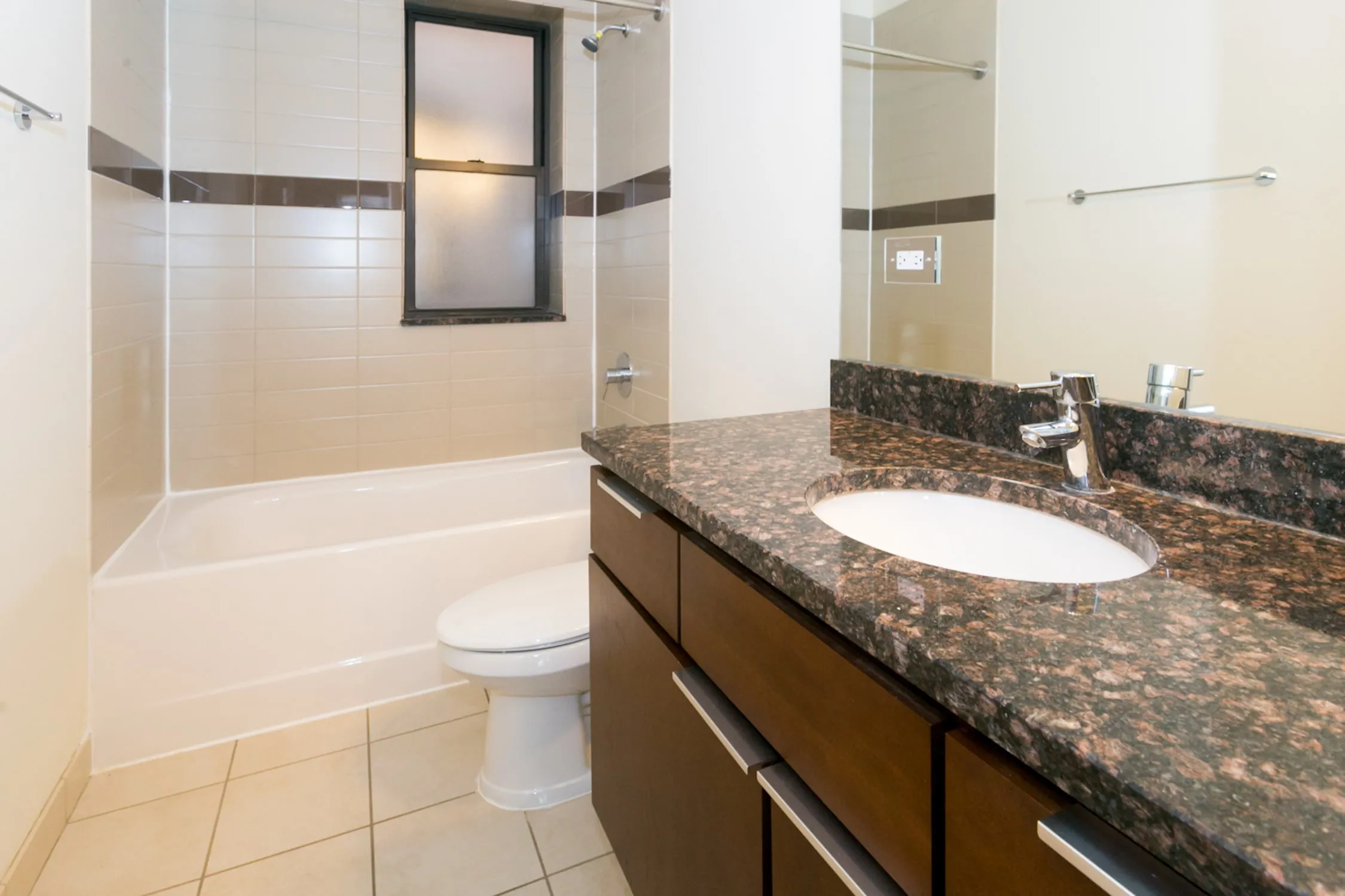 5118 S. Greenwood Apartments