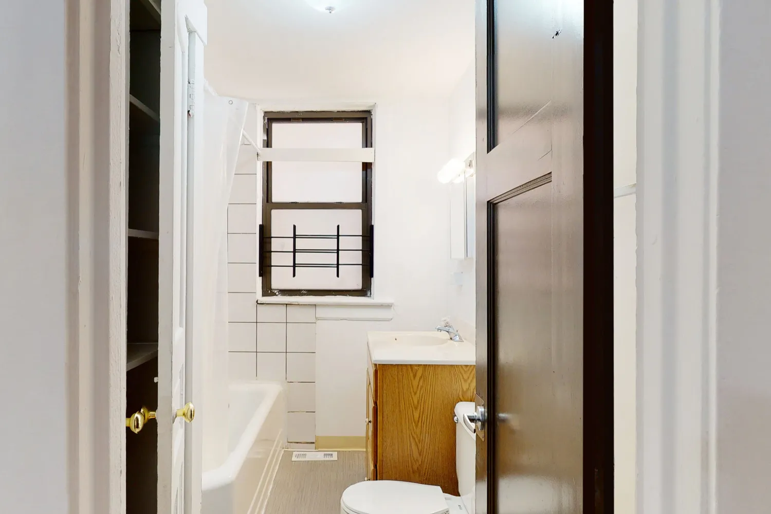 5218-5220 S. Kimbark Avenue Apartments