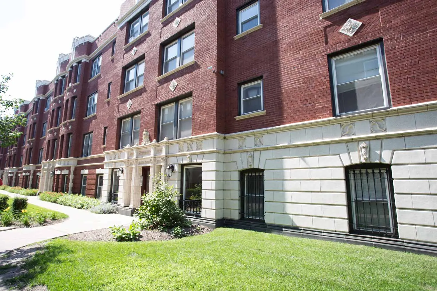 522238 S. Drexel Avenue Apartments for Rent Chicago Domu