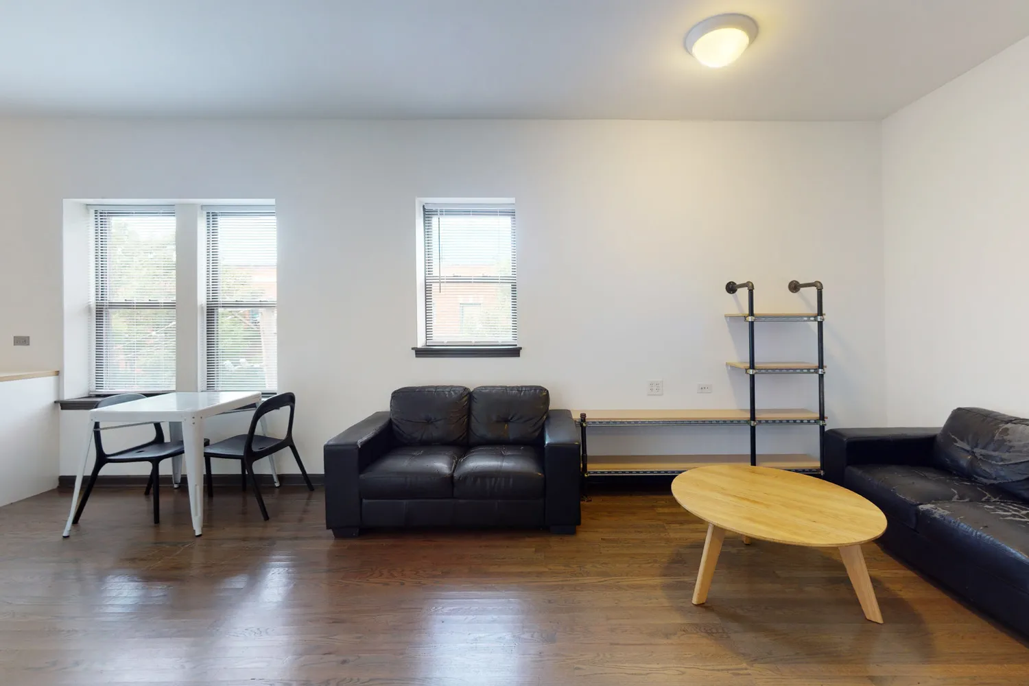 5300 South Drexel Apartments