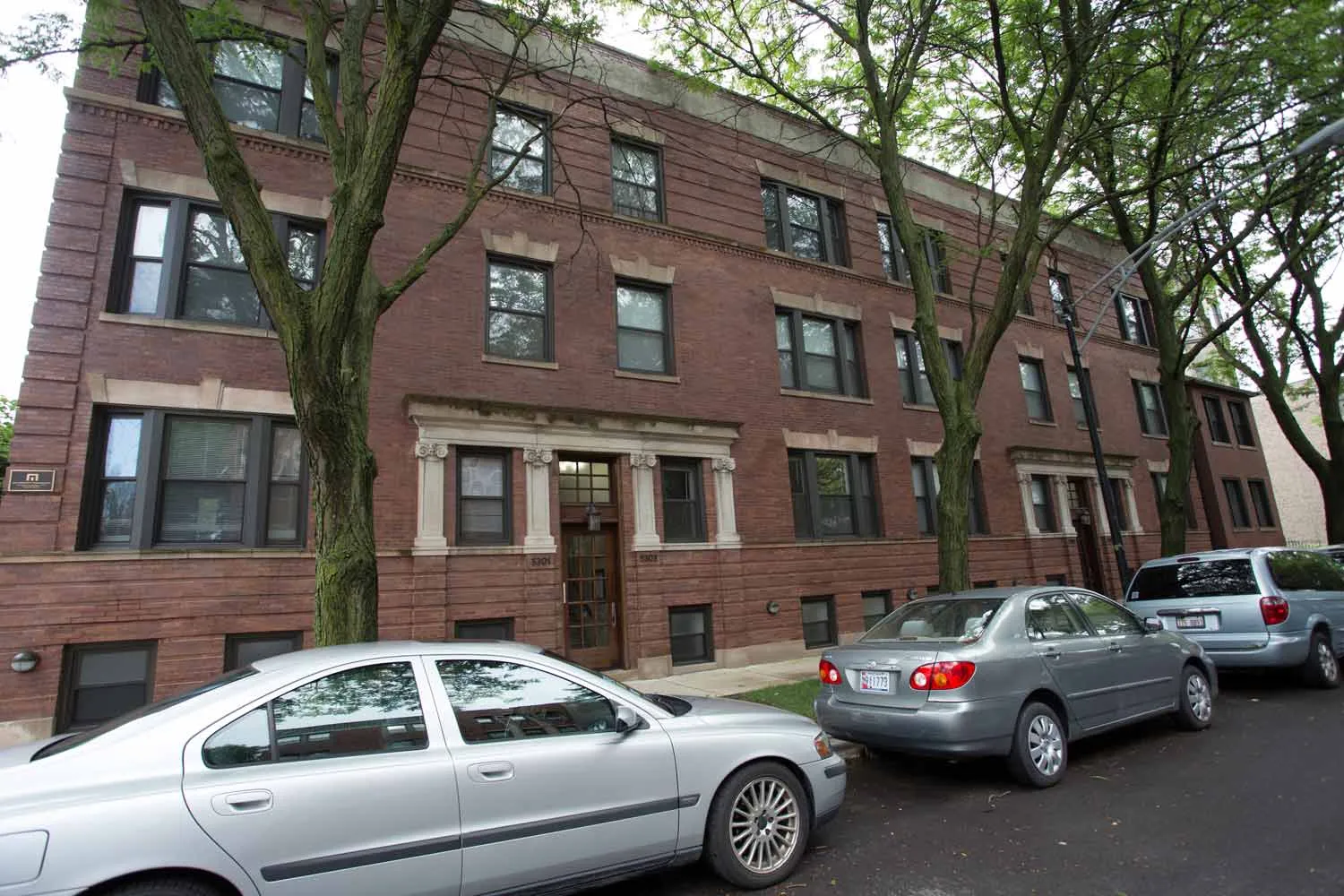 5301-5307 S. Maryland Avenue Apartments